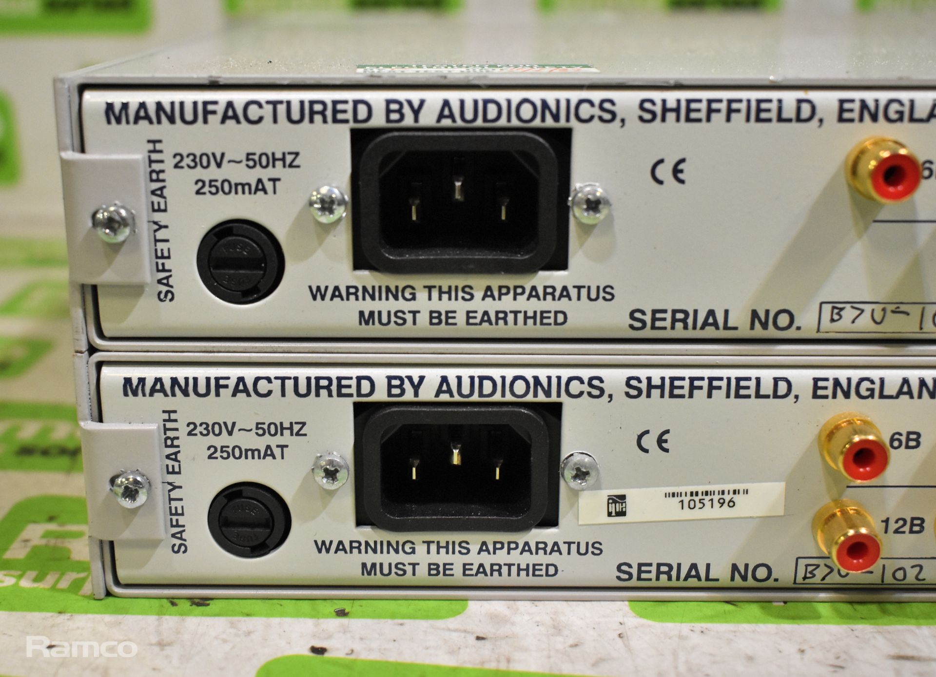 2x Audionics balanced to unbalanced audio units - 230V 50Hz - L 485 x W 265 x H 45mm - Bild 4 aus 4