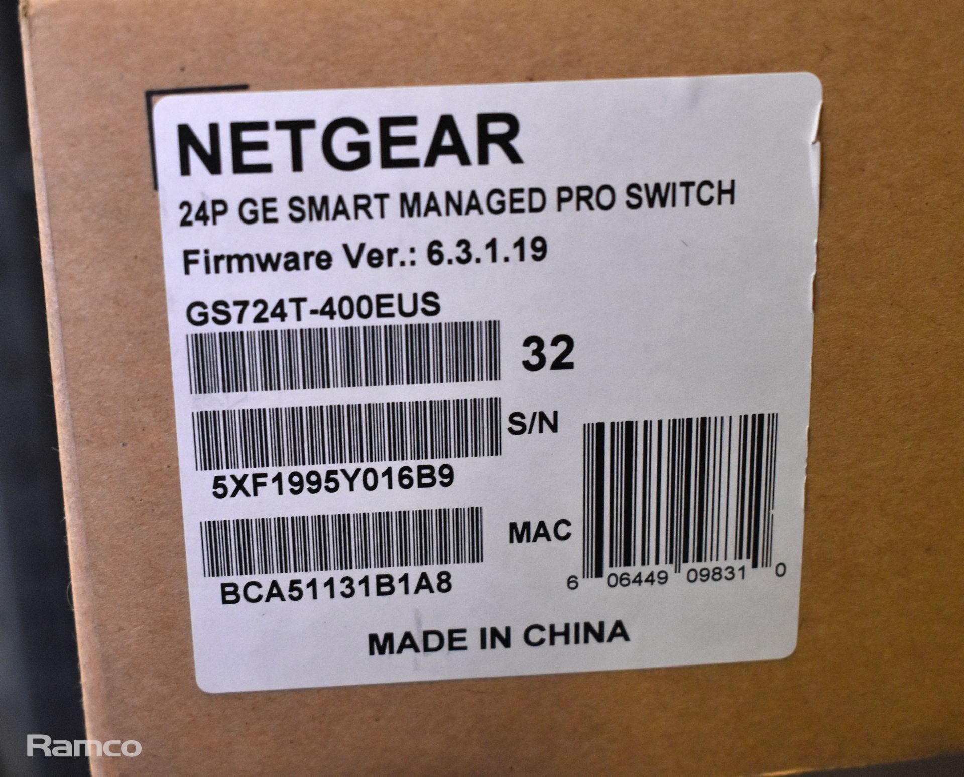 Netgear GS724T-400EUS 24 port GE smart gigabit network switch - Image 3 of 3