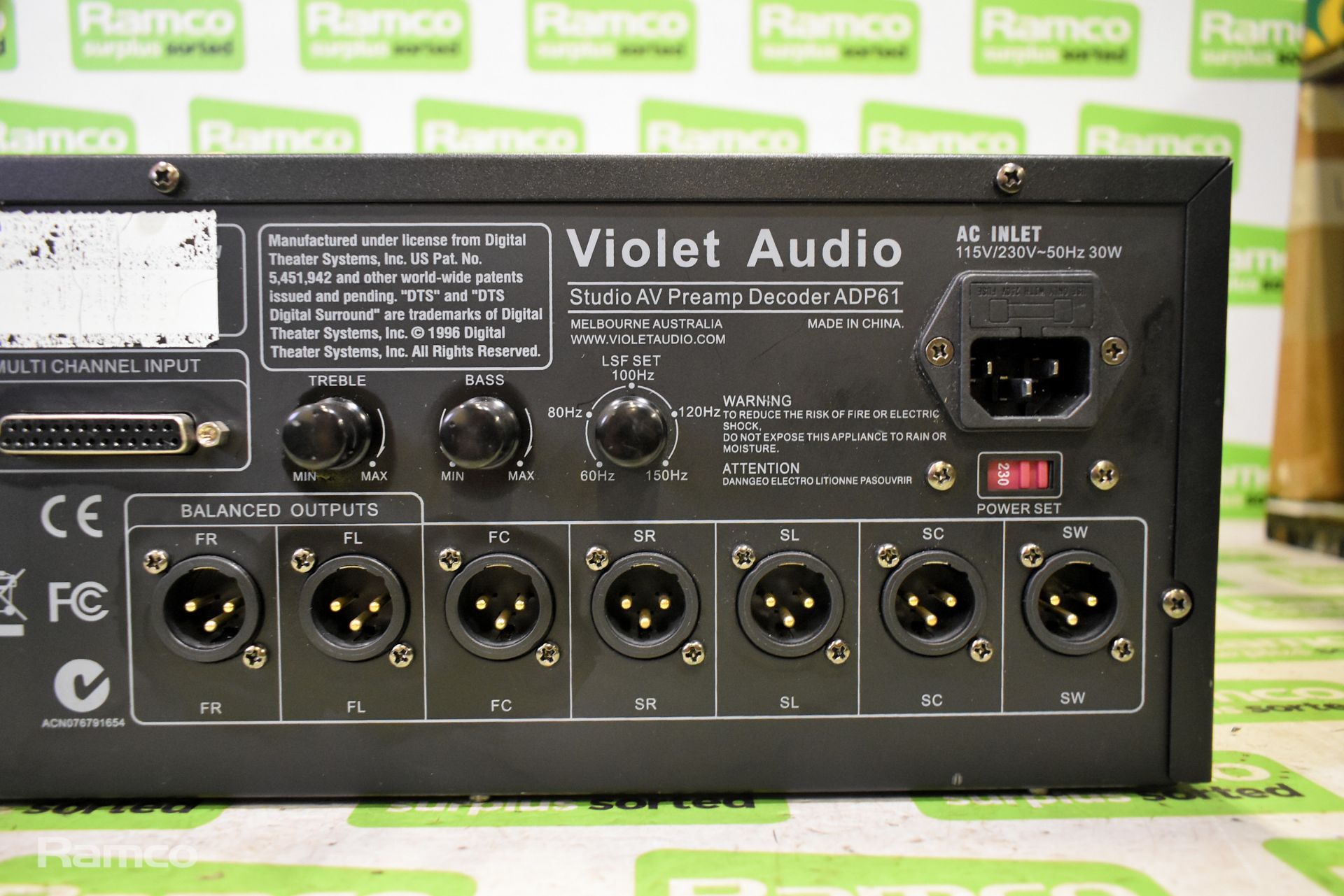 Violet Audio ADP61 studio AV preamp decoder - Dolby DTS, 24-bit, 192 KHz - Bild 4 aus 4