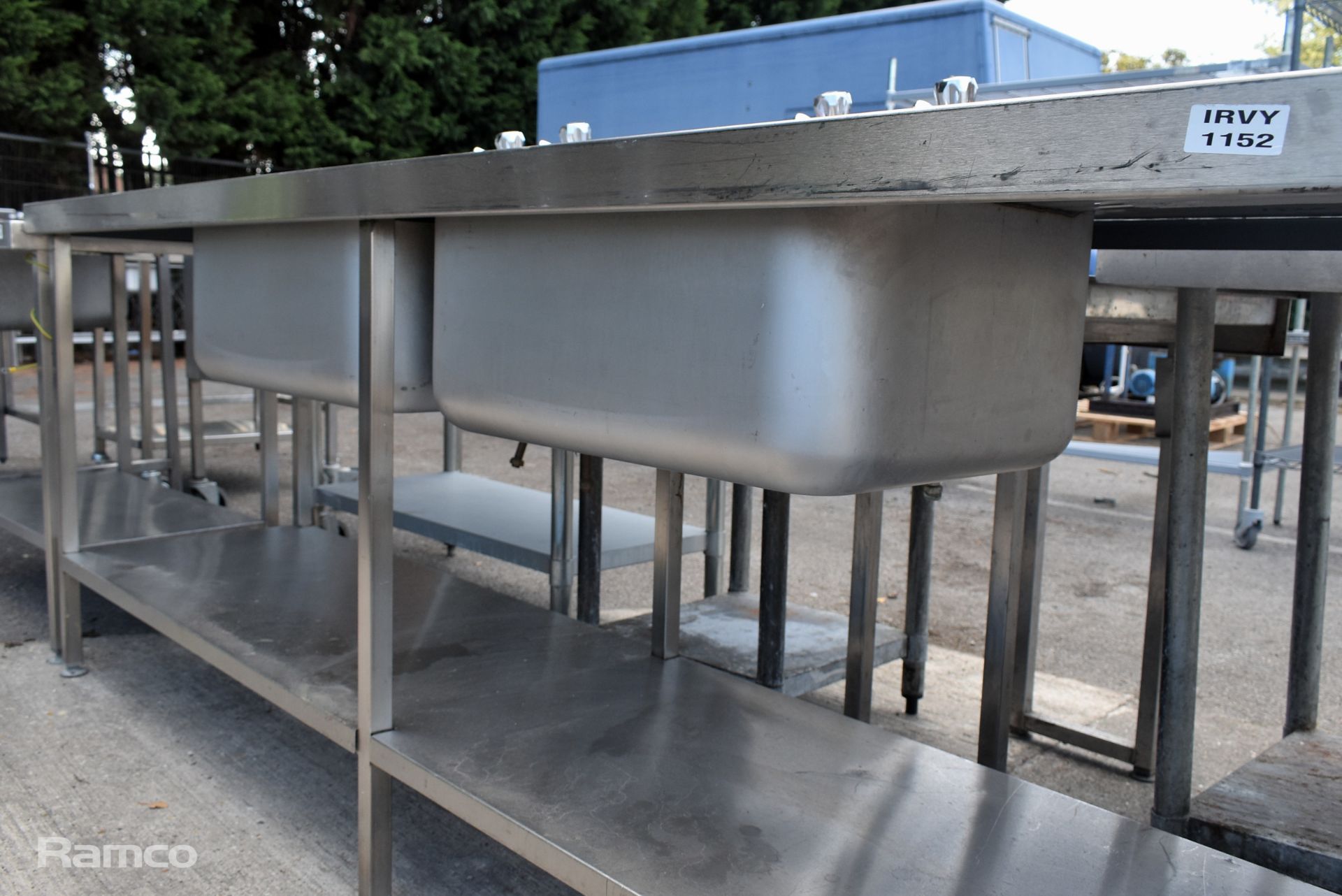 Stainless steel large double sink unit with lower shelf - W 2400 x D 650 x H 1030mm - Image 6 of 6