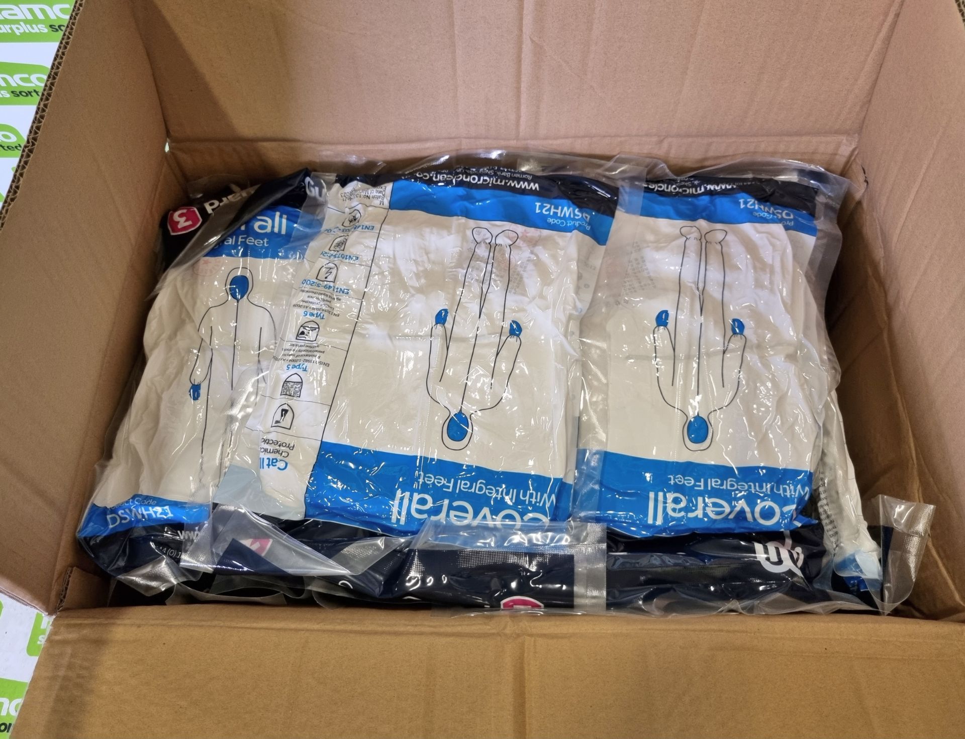 5x boxes of MicroClean SureGuard 3 - size Medium coverall with integral feet - 25 units per box - Bild 4 aus 6