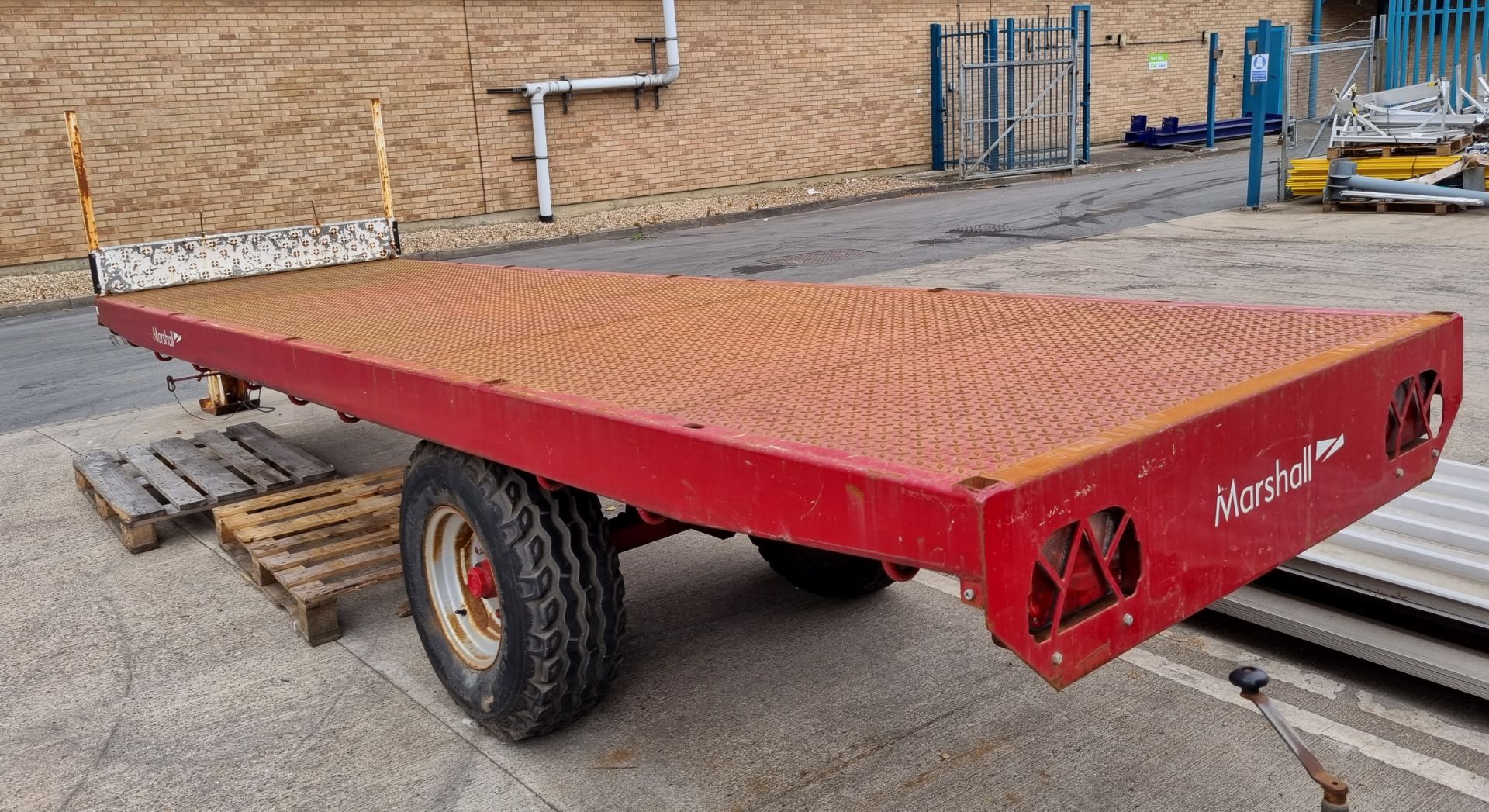 Marshall BC18N 2019 single axle flatbed trailer - 5000 kg carrying capacity - 40kph max design speed - Image 2 of 8