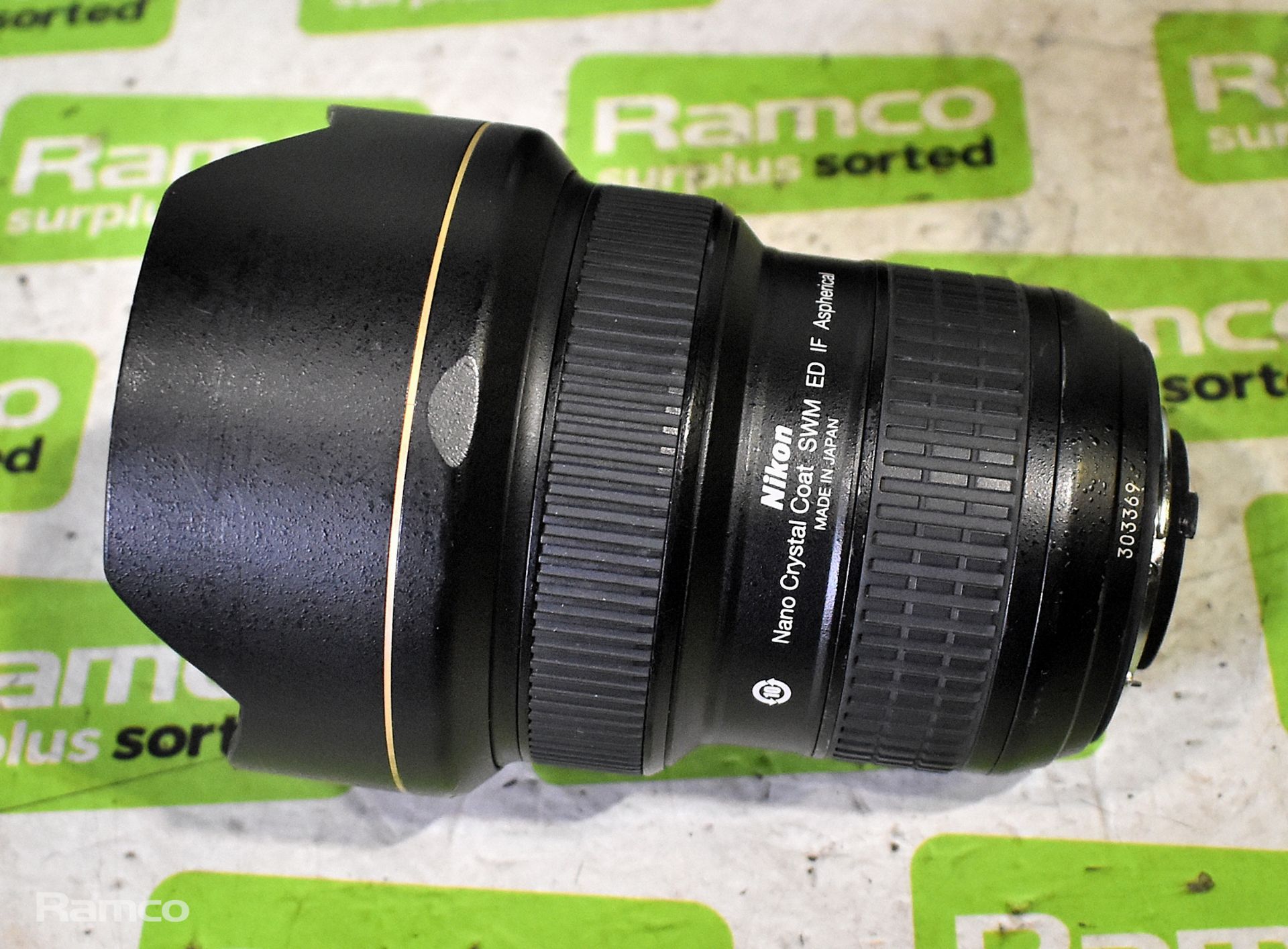 Nikon AF-S NIKKOR 14-24mm lens in case - Image 4 of 7