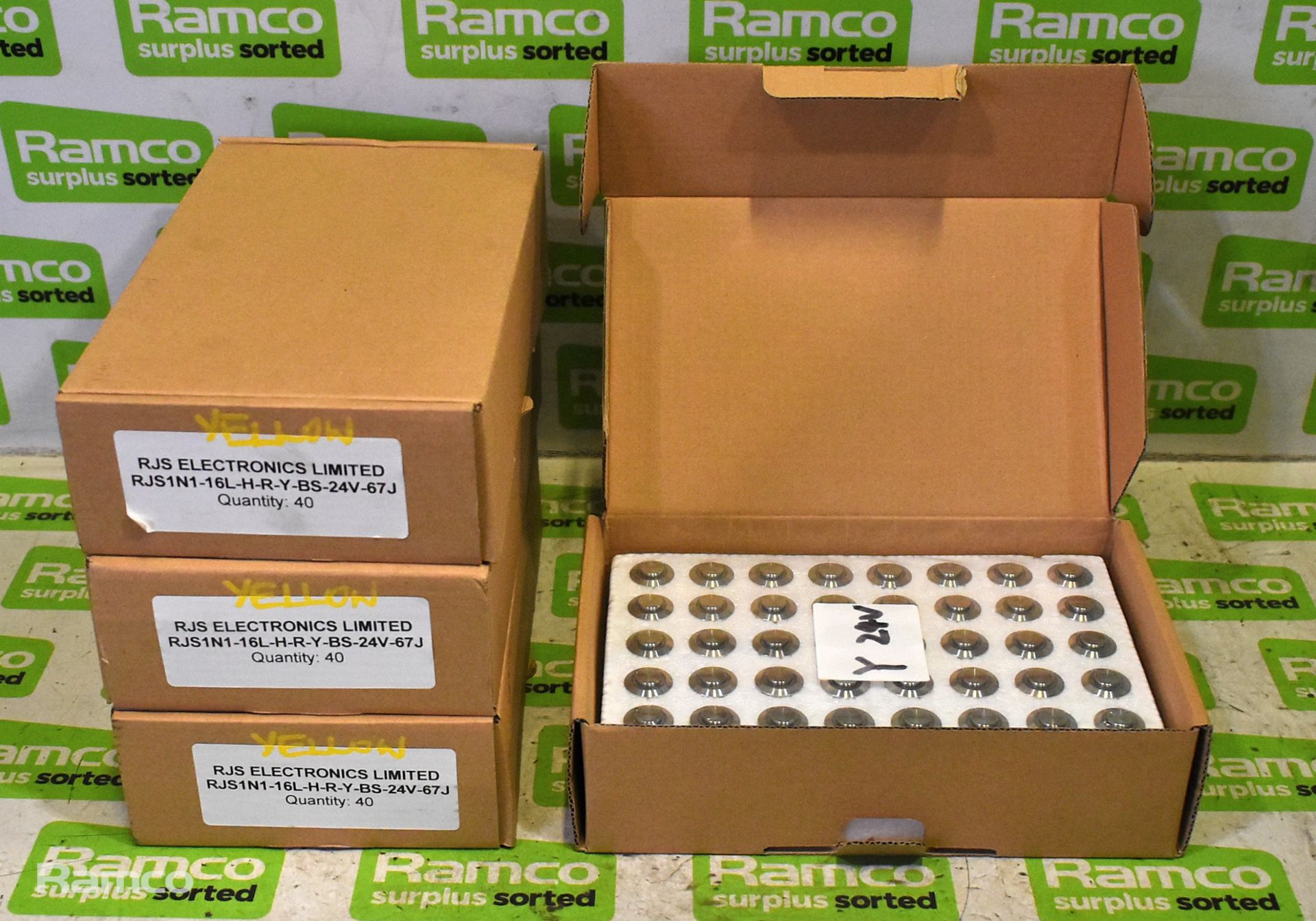 4x boxes of RJS1N1-16L-H-R-G LED yellow switches