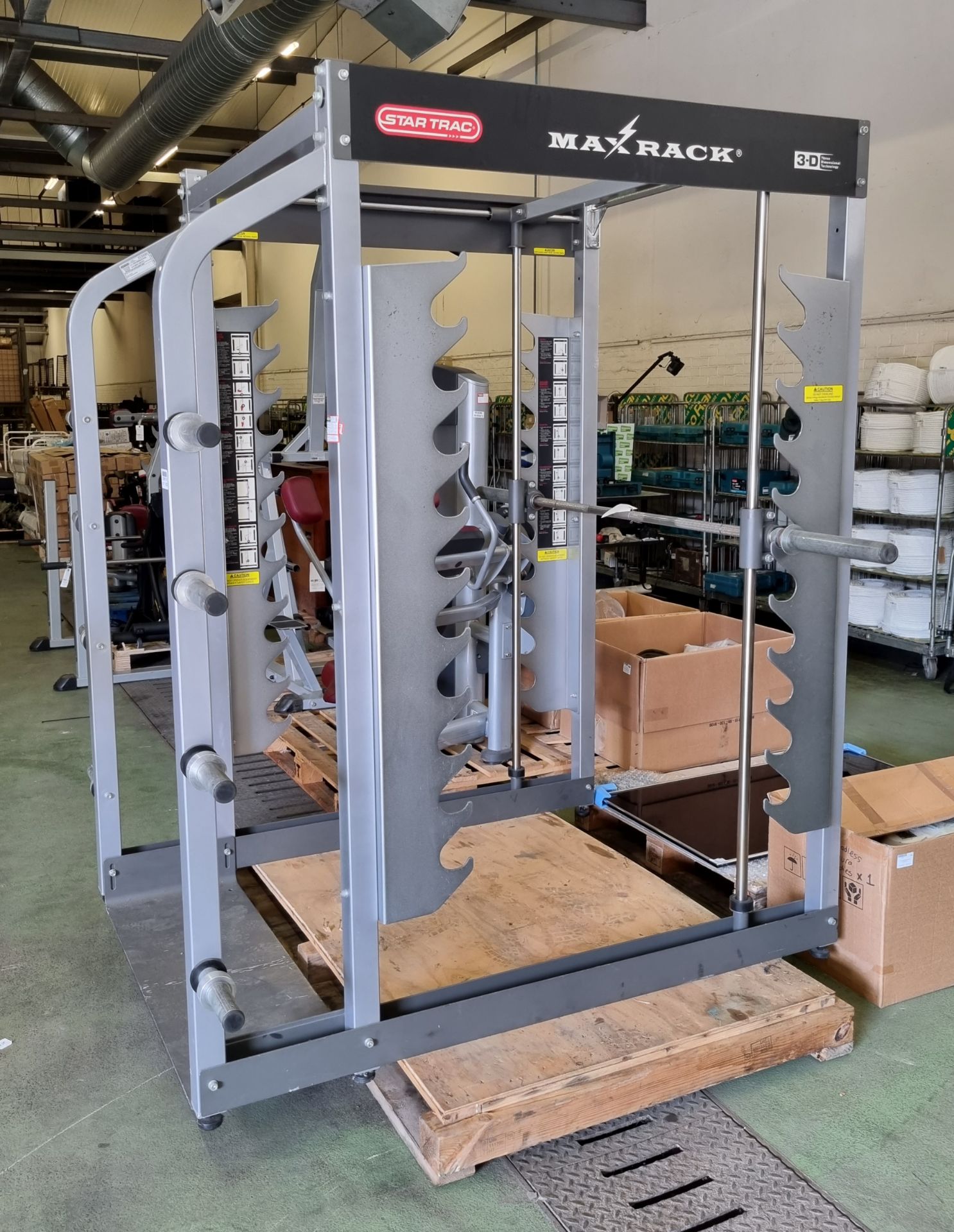 Star Trac Max Rack 3D multi - heavy weight training frame - W 1990 x D 1760 x H 2160 mm - Image 2 of 7