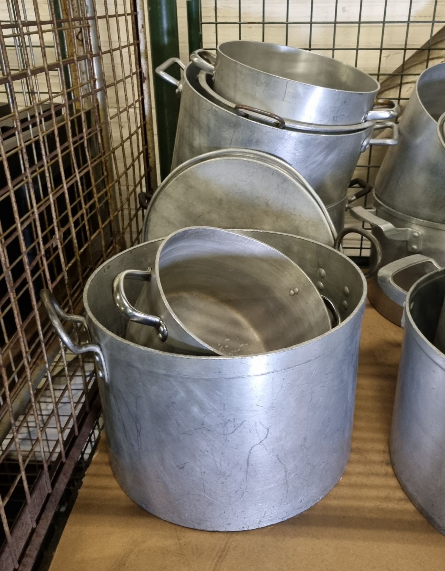 Catering equipment - saucepans - medium and large sizes - Bild 2 aus 4