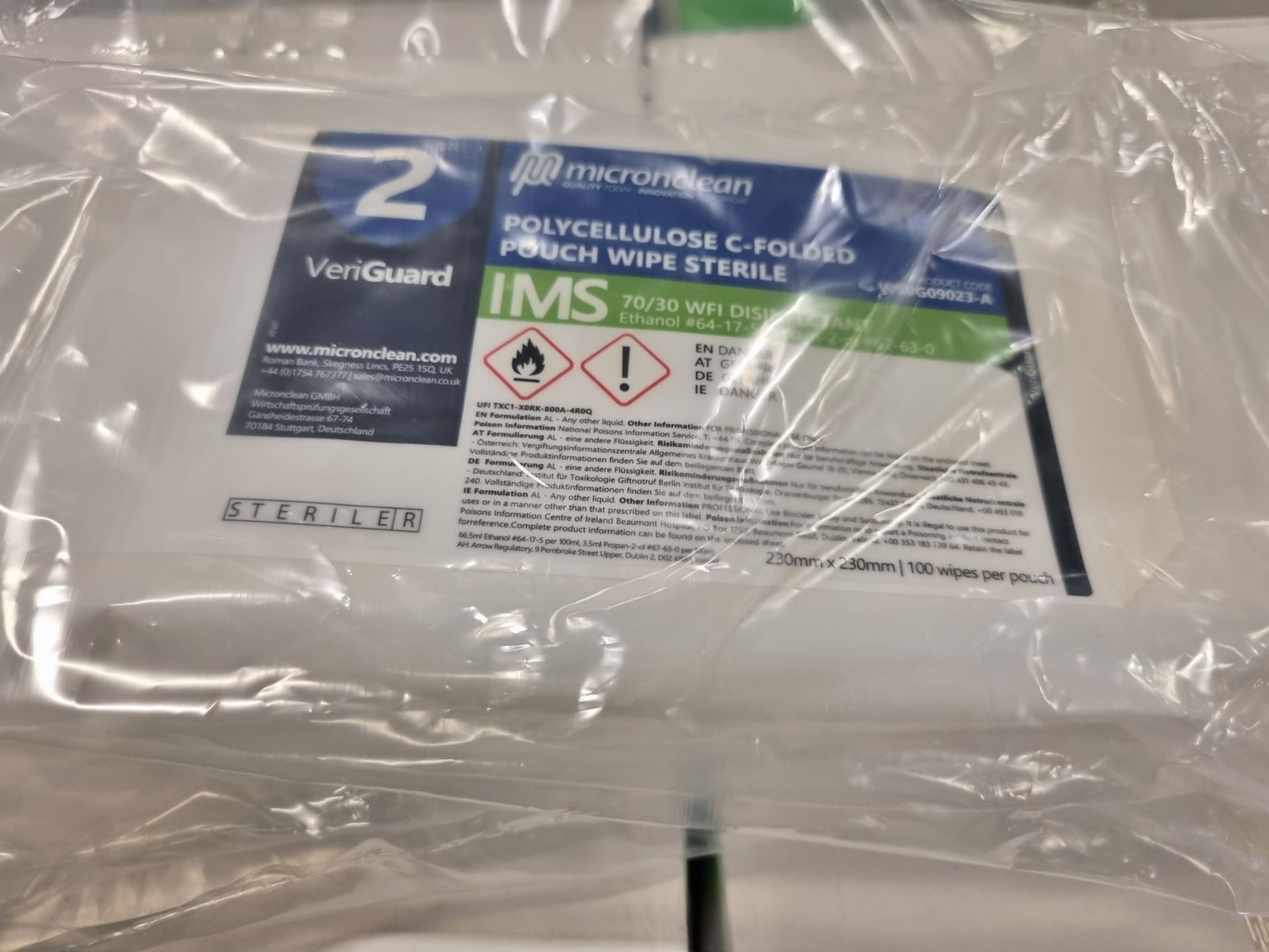 48x boxes of Micronclean Veriguard Polycellulose C-folded pouch wipes - sterile - 230mm x 230mm - Bild 3 aus 4