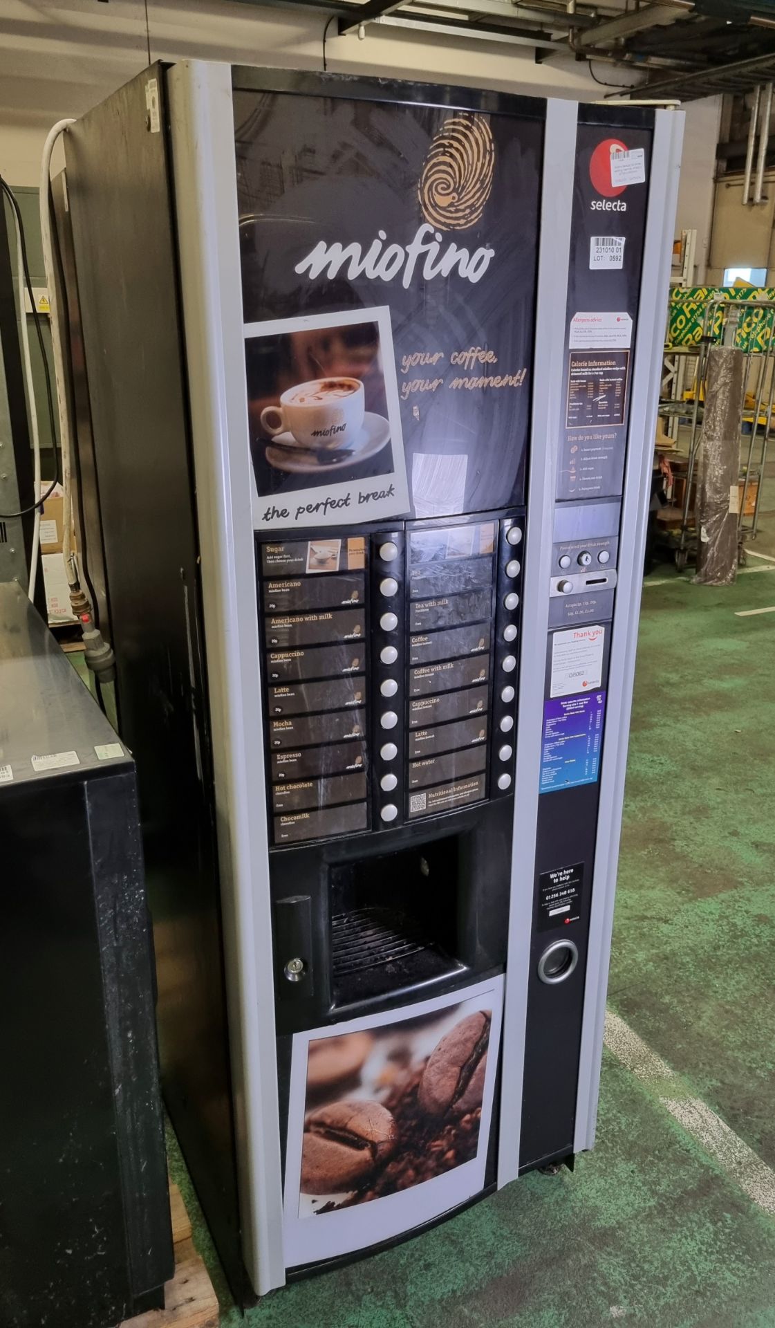 Miofino Selecta hot drinks vending machine H 1850 x W 750 x D 650mm
