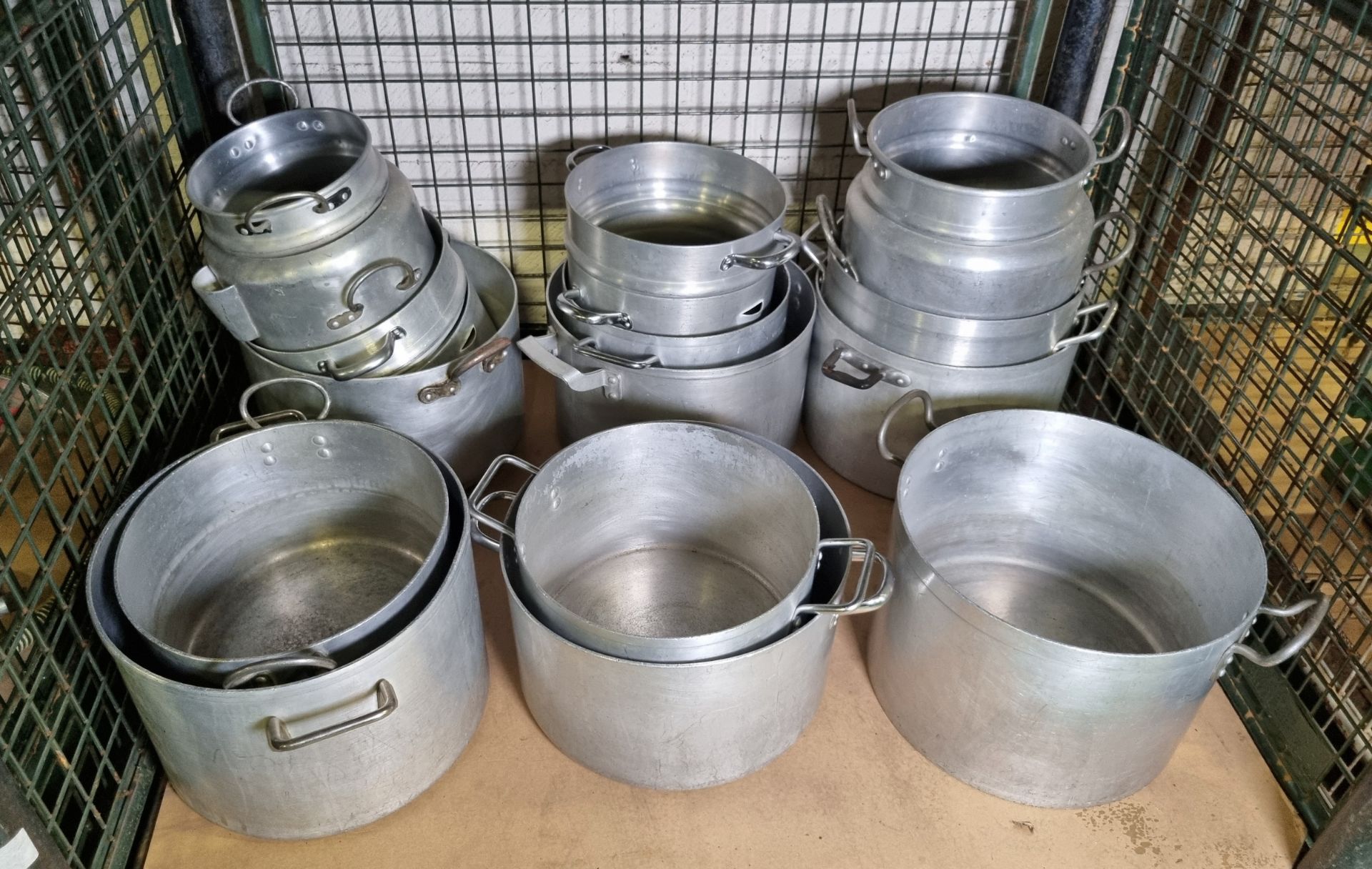 Catering equipment - saucepans and double boiler pans - medium and large sizes - Bild 2 aus 5