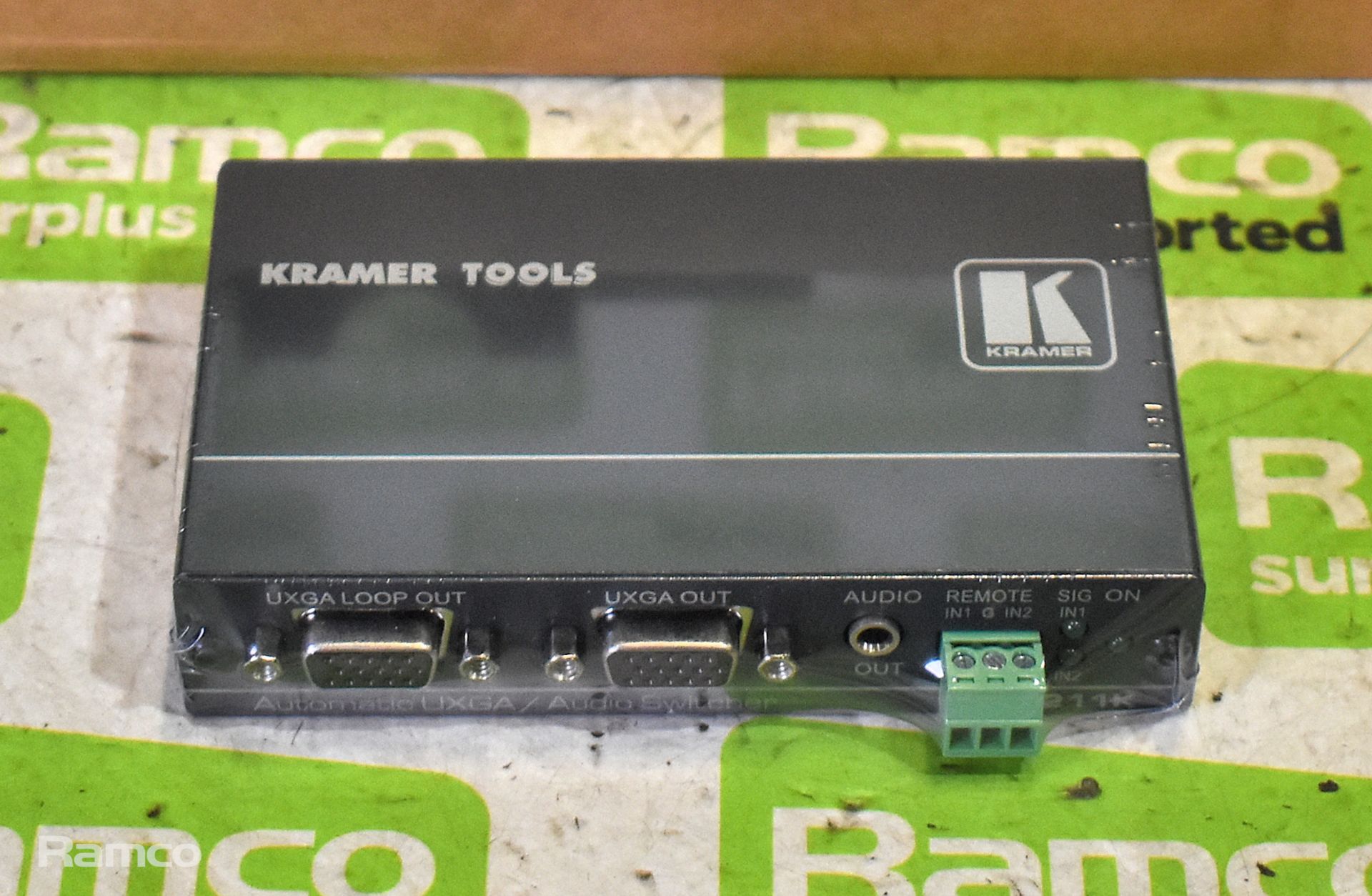 Kramer VP-211K automatic UXGA / audio switcher