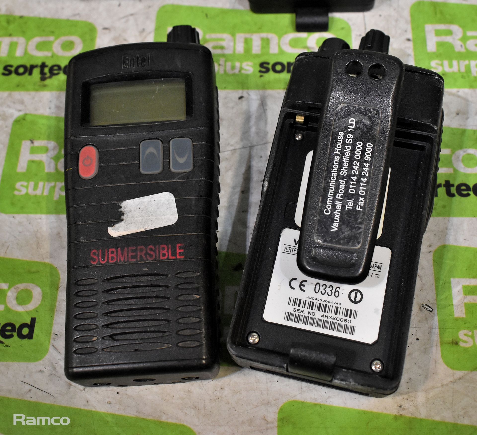 Approx. 57x assorted two way radios - 19x Motorola GP900, 19x GP300, 10x Vertex, 1x Icom, 1x Maxon, - Image 4 of 4