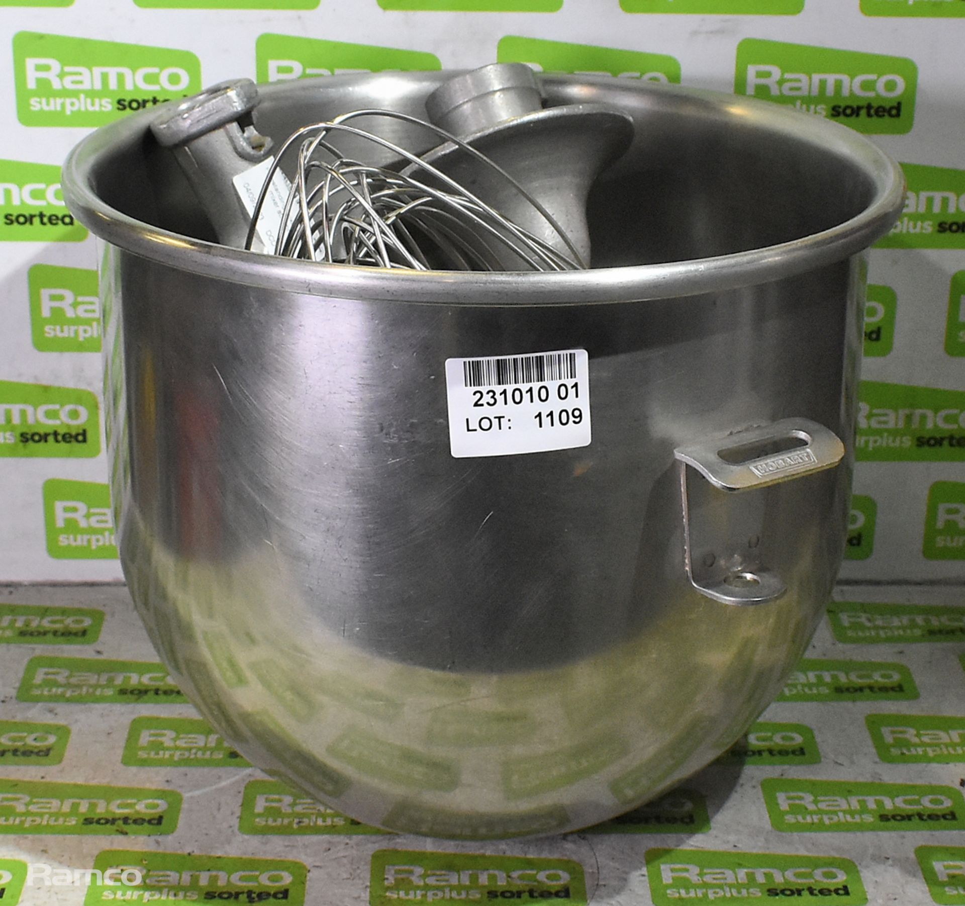 Hobart A-200-20 freestanding mixer mixing bowl with attachments