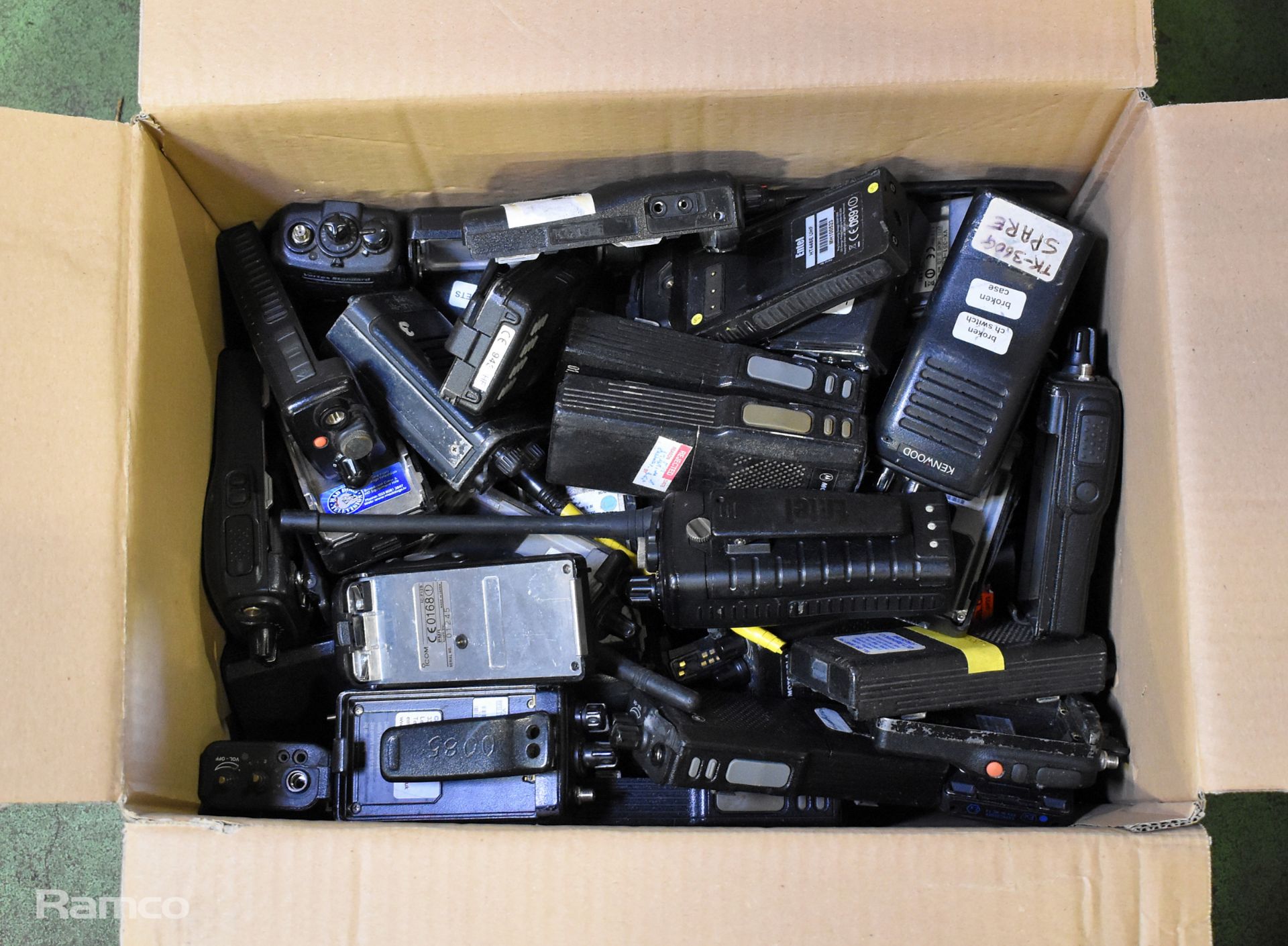 Approx 57x assorted two way radios - 19x Motorola GP900, 19x GP300, 10x Vertex, 1x Icom, 1x Maxon