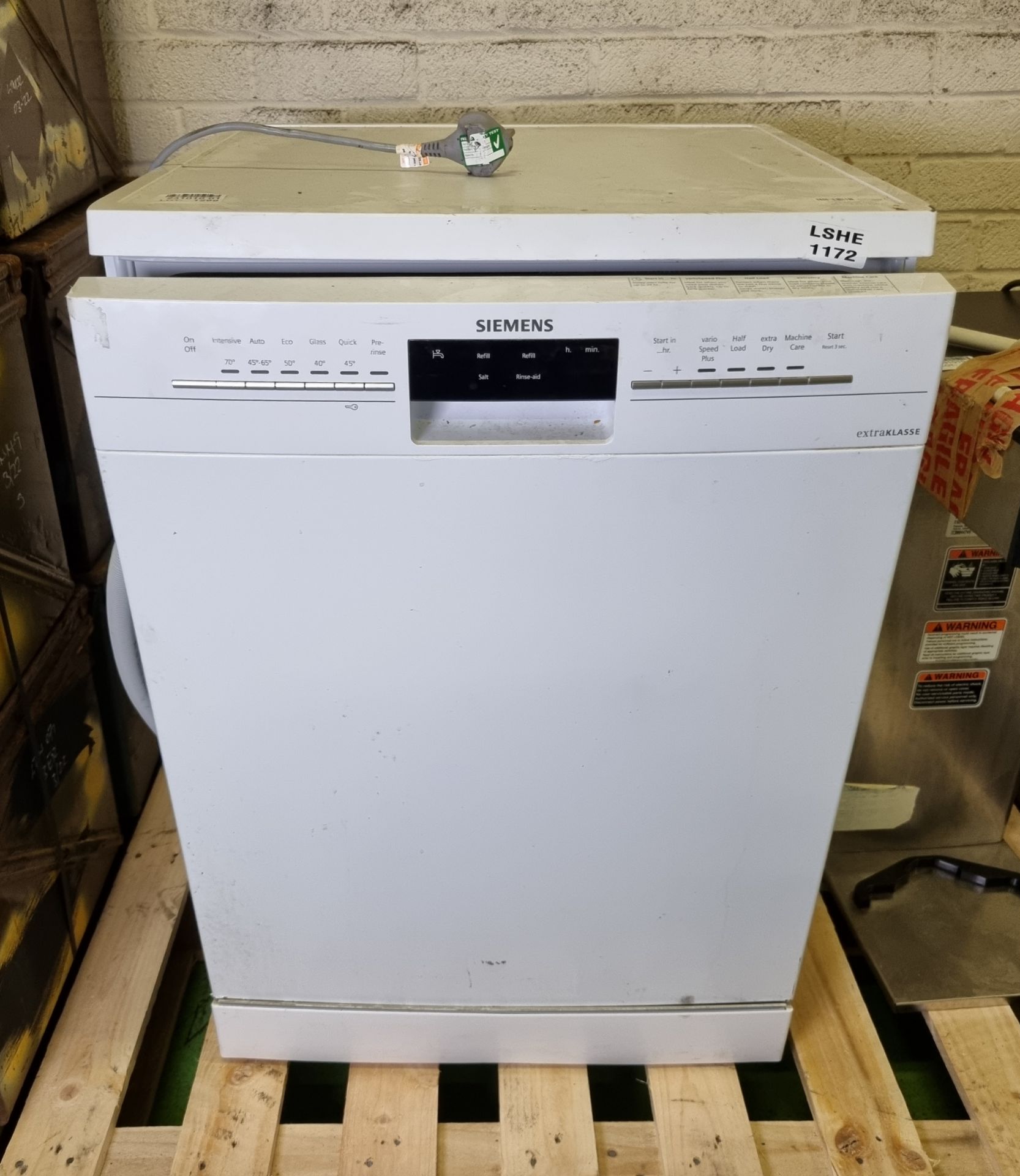 Siemens SN236W02NG ExtraKlasse IQ300 undercounter dishwasher - W 600 x D 600 x H 845mm