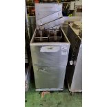 Pitco twin basket oil fryer - Gas - L 390 x W 770 x H 1200mm