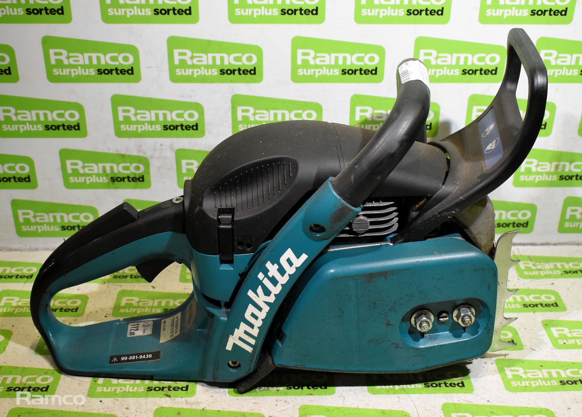 4x Makita DCS5030 50cc petrol chainsaw bodies - AS SPARES OR REPAIRS - Image 12 of 21