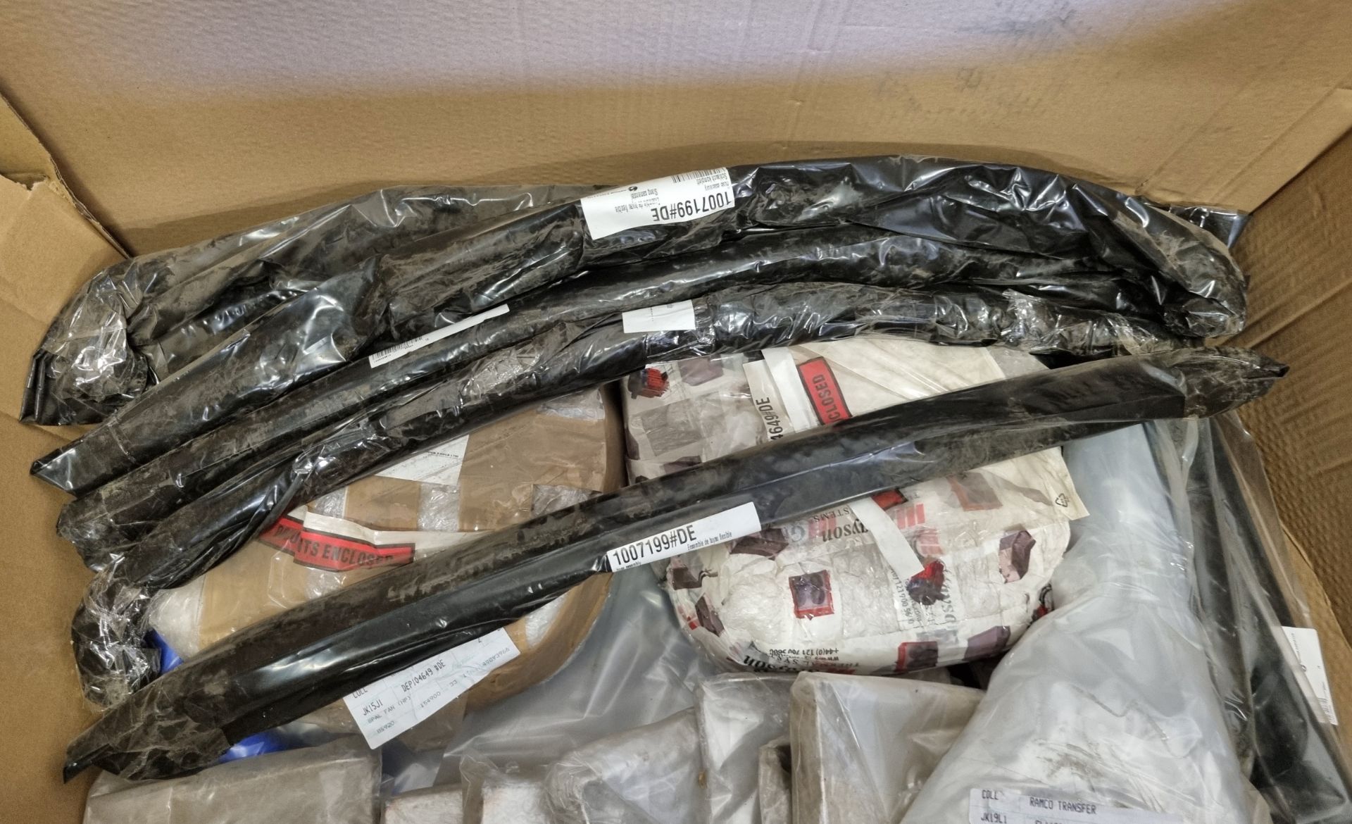 Dennis Eagle Ltd vehicle parts and spares - full details in description - Bild 6 aus 8