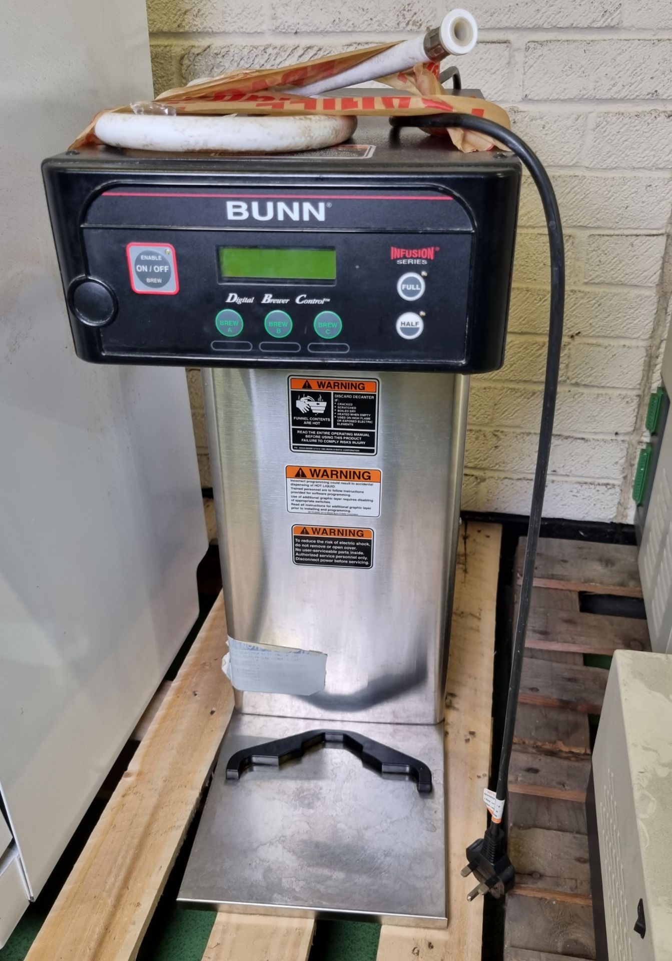 Bunn ICBA bulk coffee brewer - W 259 x D 561 x H 681mm