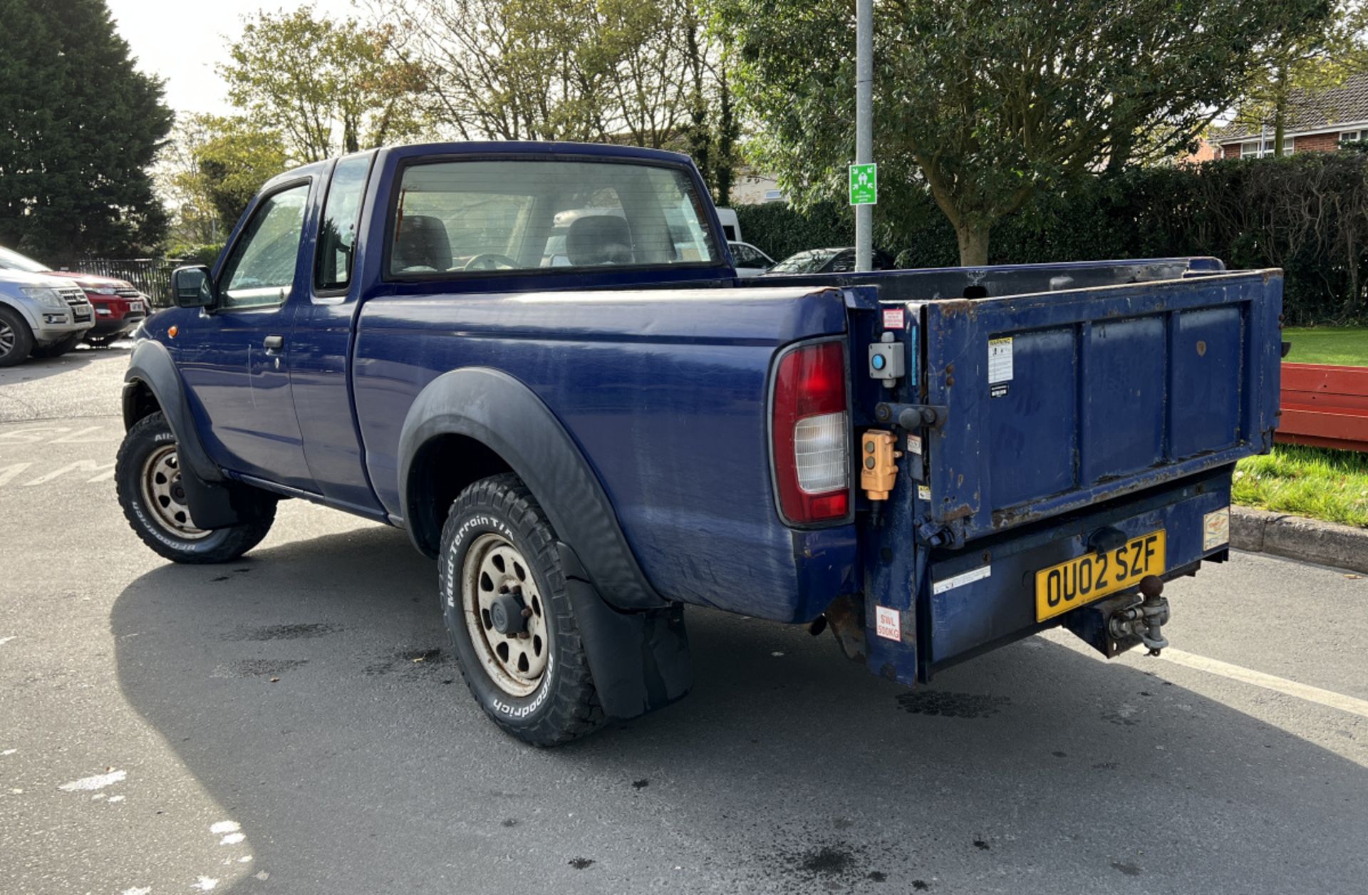 Nissan D22 Pickup with Tommy lift tail lift - 2002 - 2.5L - MOT EXPIRED PLEASE SEE DESC. - Image 3 of 37