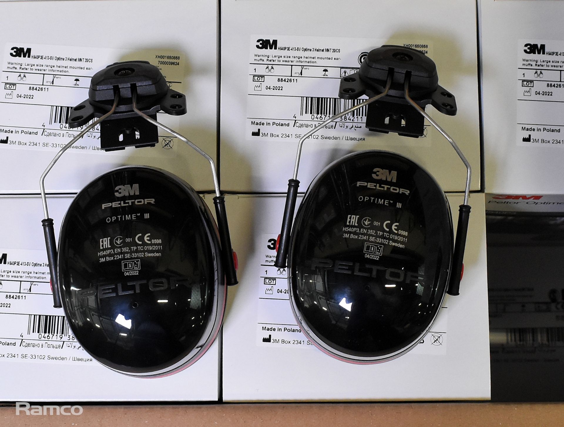 3M Peltor H54OP3 Optime 3 helmet-mounted ear defenders - 10 pairs individually boxed - Image 2 of 2