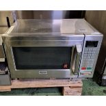 Maestrowave Combi Chef 7 stainless steel combination microwave oven