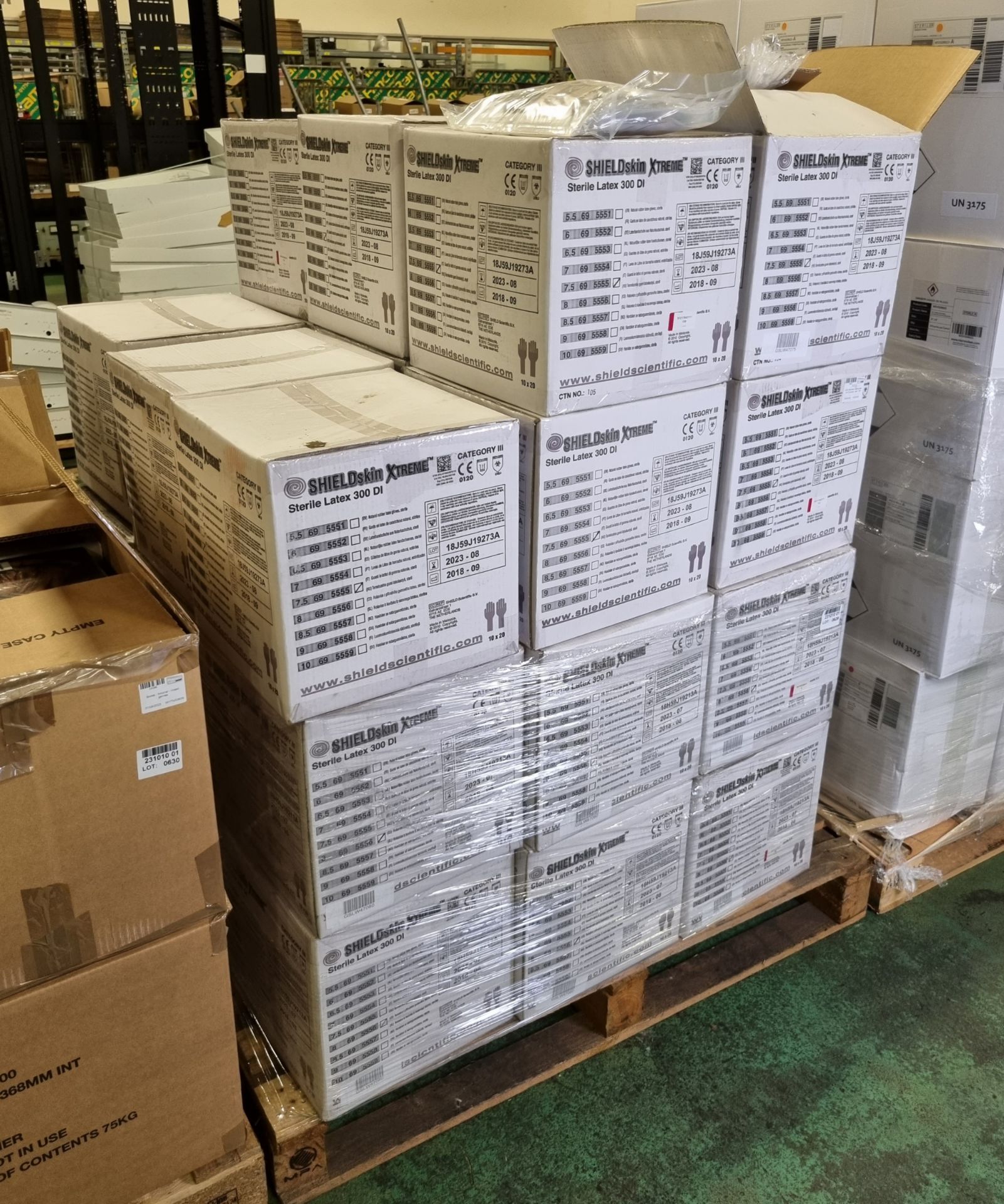 33x boxes of Shieldskin sterile latex 300 DI gloves - size 7.5/8 - 10 packs of 20 pairs per box - Image 2 of 5