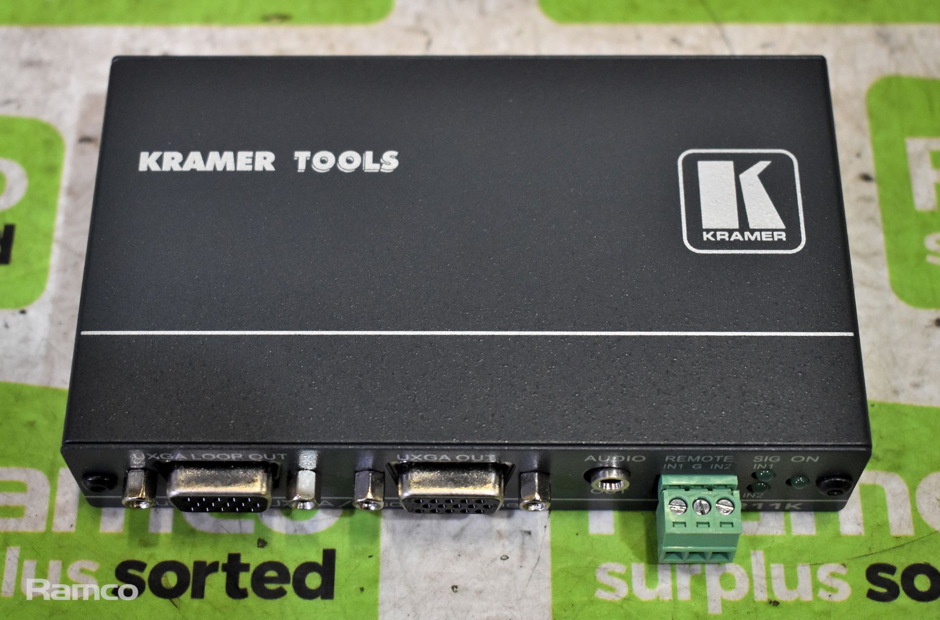 Kramer VP-211K automatic UXGA / audio switcher - Image 2 of 4