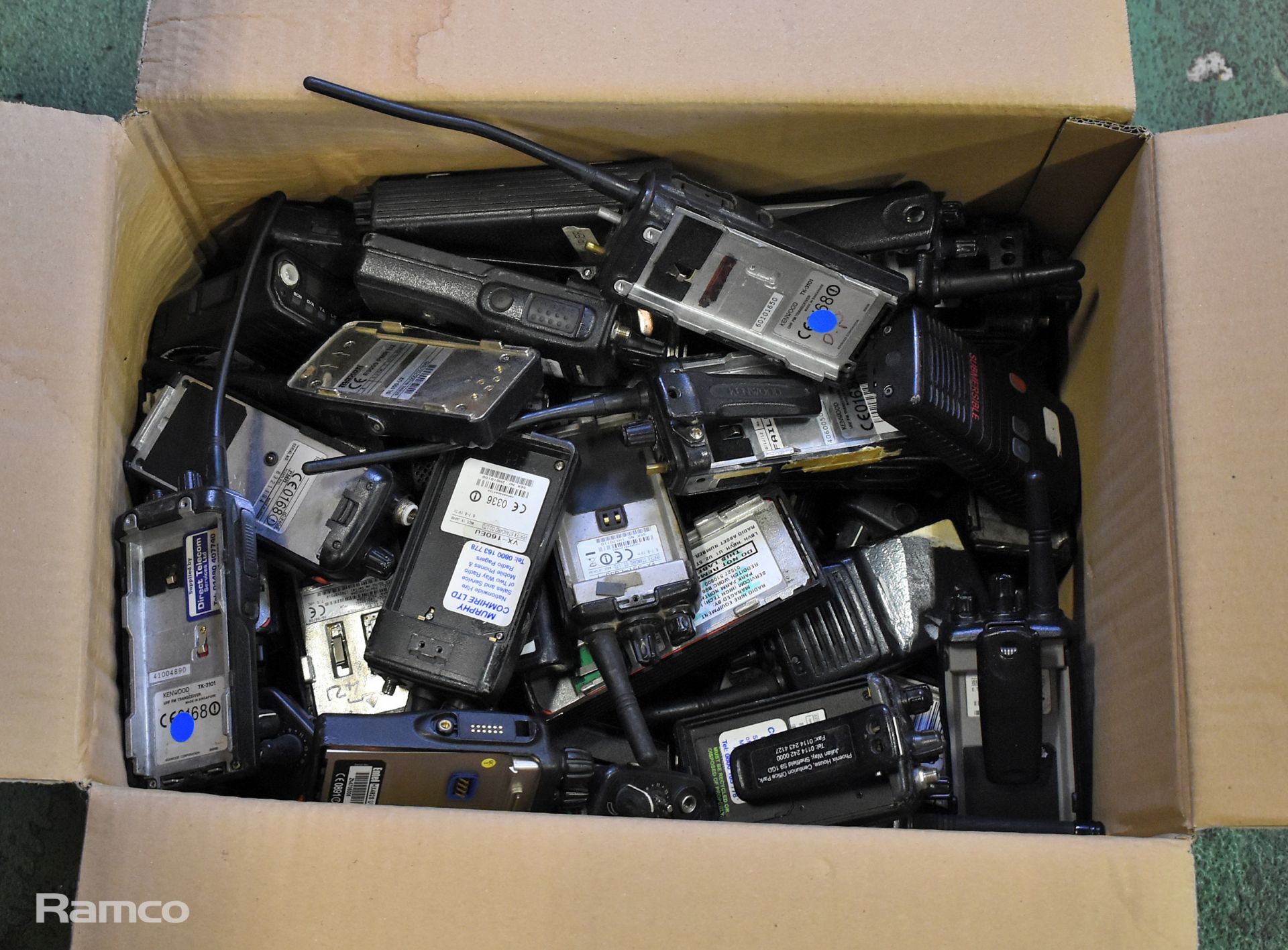 Approx. 57x assorted two way radios - 19x Motorola GP900, 19x GP300, 10x Vertex, 1x Icom, 1x Maxon,