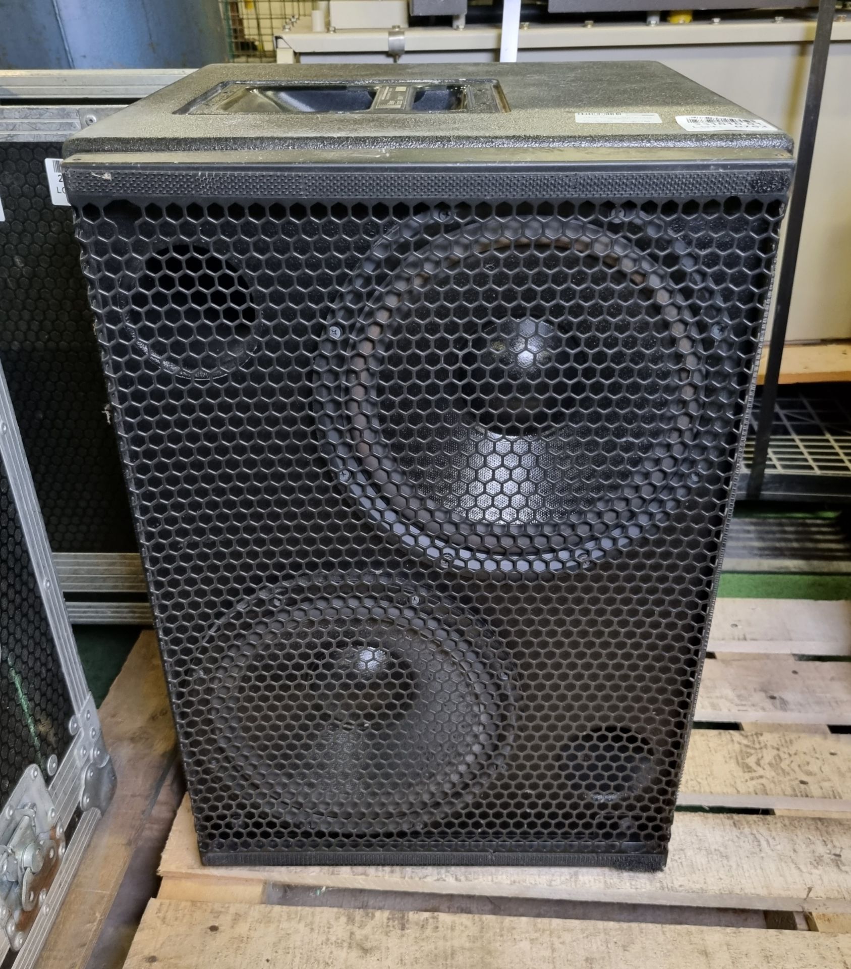 Meyer sound UMS1P bass speaker