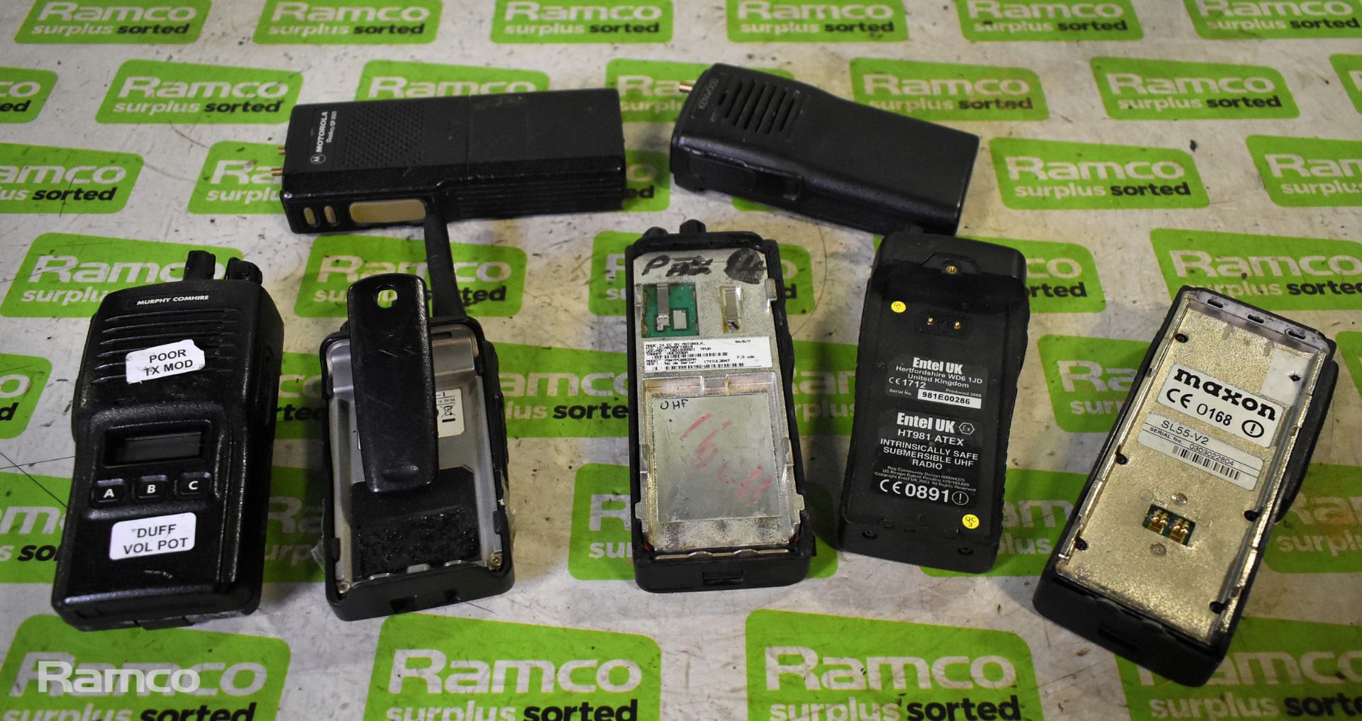 Approx 57x assorted two way radios - 19x Motorola GP900, 19x GP300, 10x Vertex, 1x Icom, 1x Maxon - Image 2 of 6