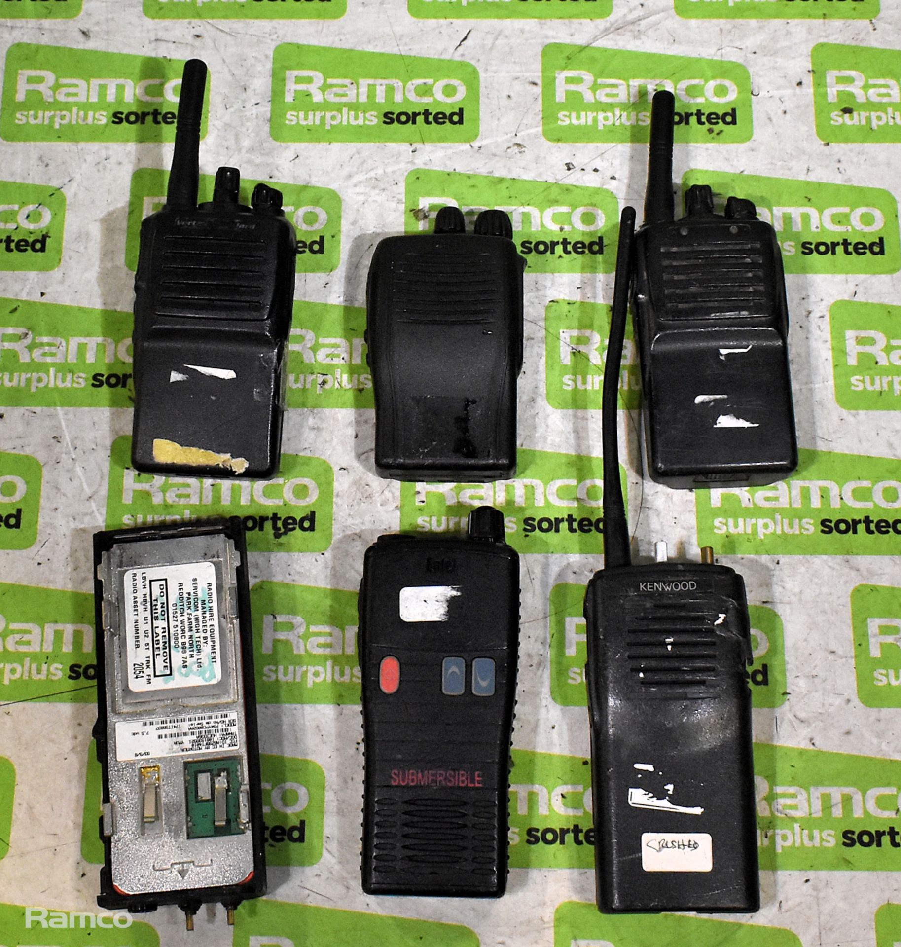Approx. 57x assorted two way radios - 19x Motorola GP900, 19x GP300, 10x Vertex, 1x Icom, 1x Maxon, - Image 2 of 5