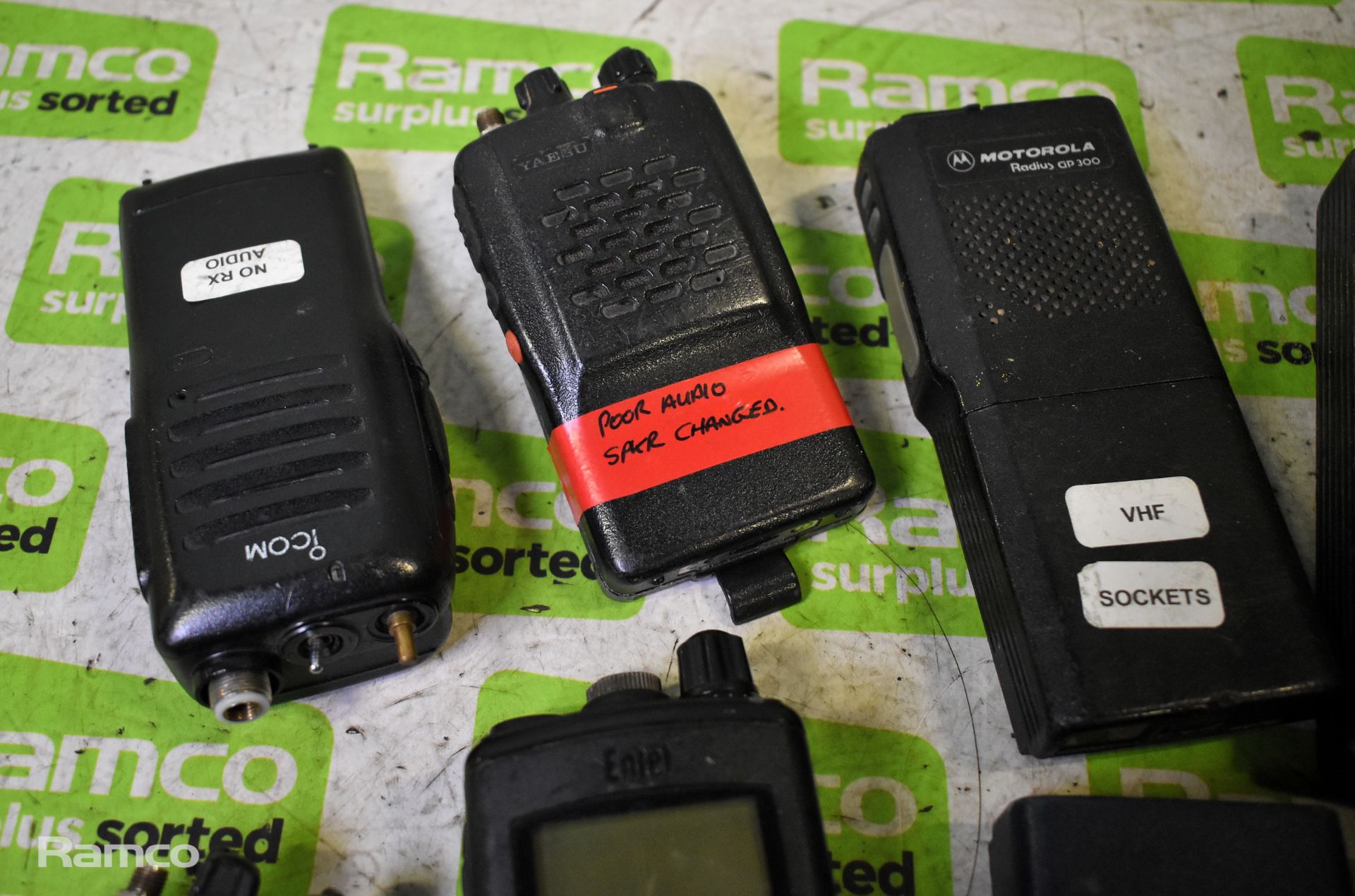 Approx 57x assorted two way radios - 19x Motorola GP900, 19x GP300, 10x Vertex, 1x Icom, 1x Maxon - Image 4 of 6