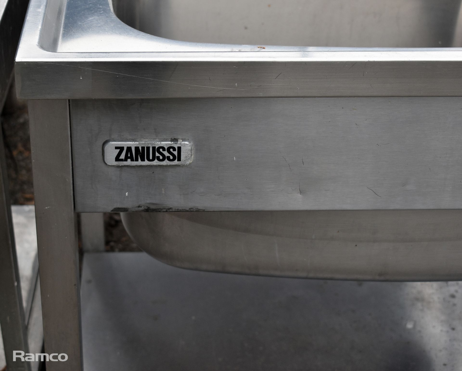 Zanussi stainless steel sink unit - L 1200 x W 800 x H 1250mm - Bild 4 aus 5