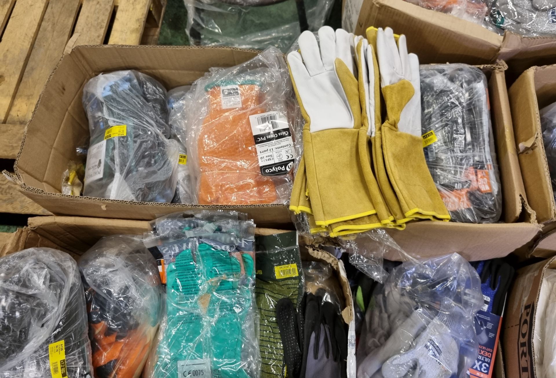 Protective gloves - assorted types, makes and sizes - approximately 500 pairs - Image 5 of 6