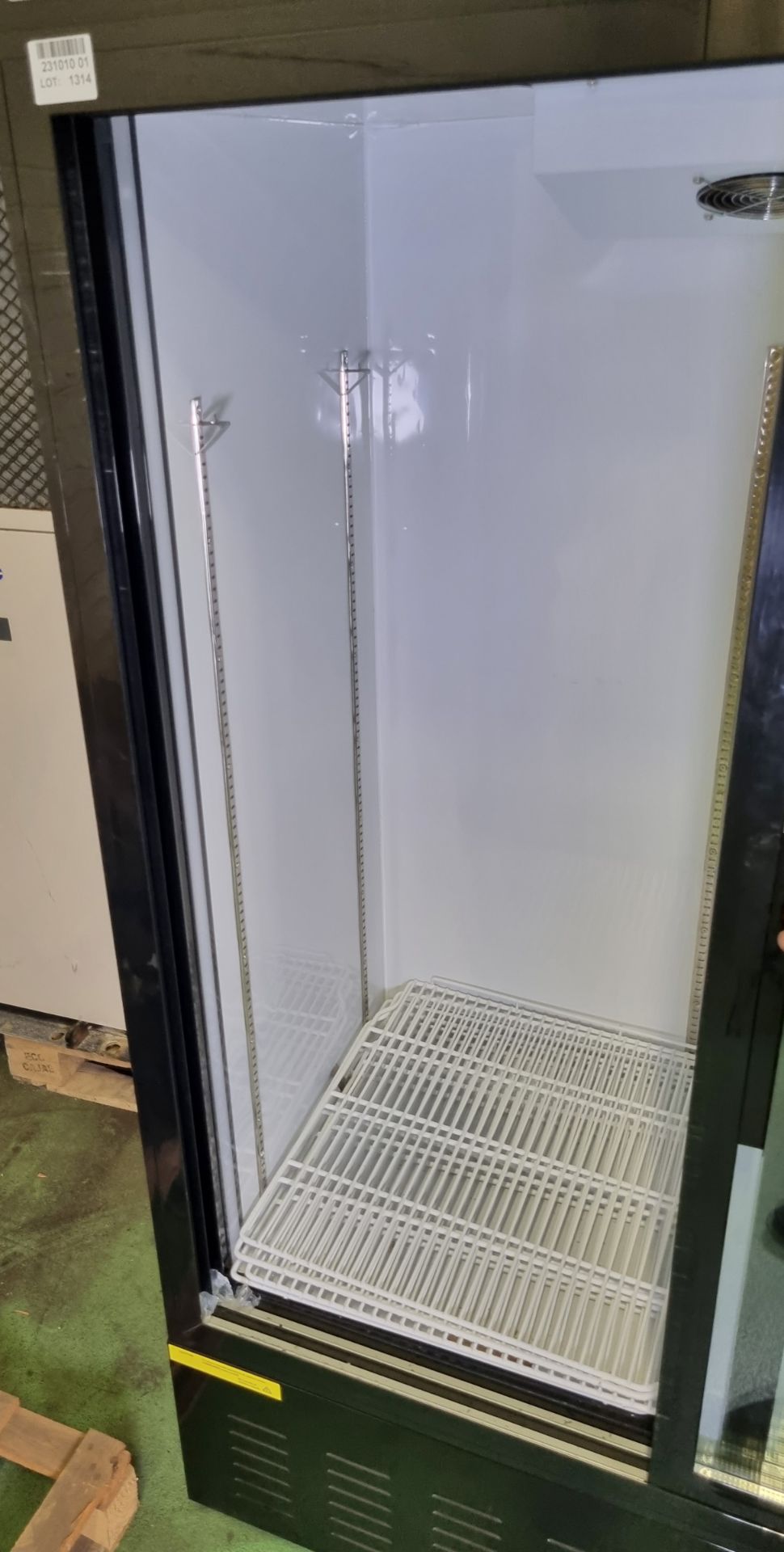 Blizzard BZ-GD900SL refrigerated display cabinet - W 1320 x D 700 x H 2000mm - Image 5 of 6