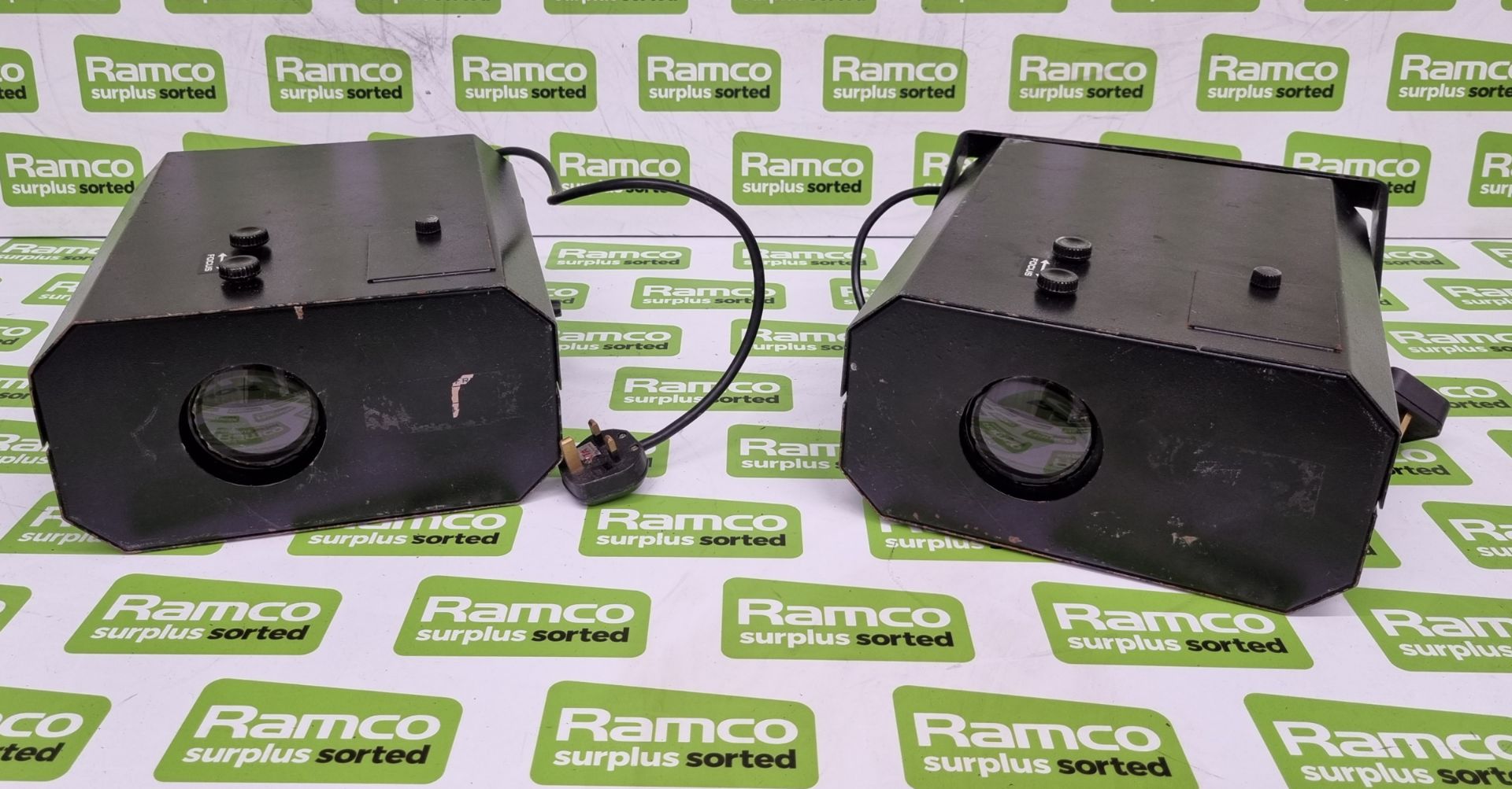 2x NJD Datamoon DMX gobo projectors in flight case - case size: L 470 x ...