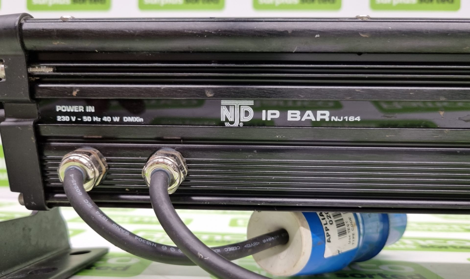 5x NJD IP BAR NJ 164 in flight case - W 1160 x D 710 x H 350mm - Image 4 of 7