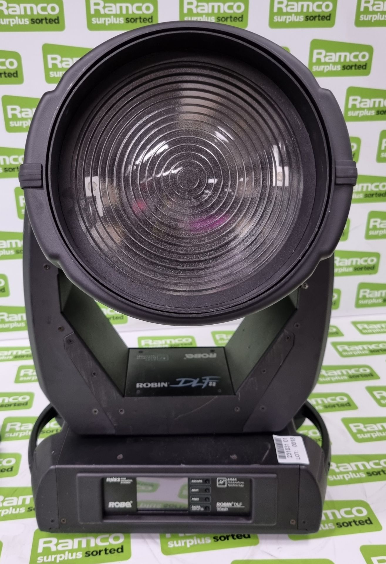 Robe Robin DLF Wash 550 watt RGBW moving head fresnel spot lamp - Bild 4 aus 10