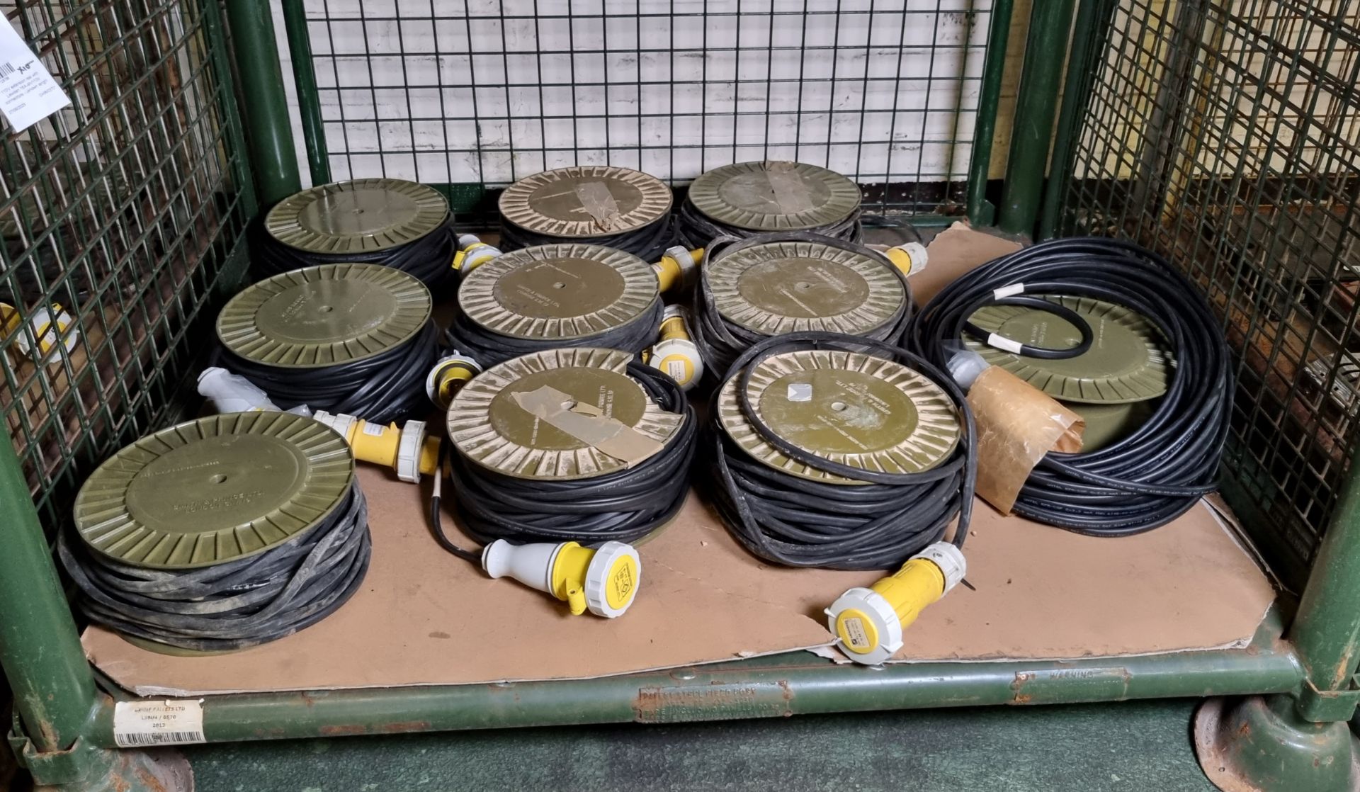 10x 110V extension reels with Lewden 16A-4h/110V connectors - unknown length