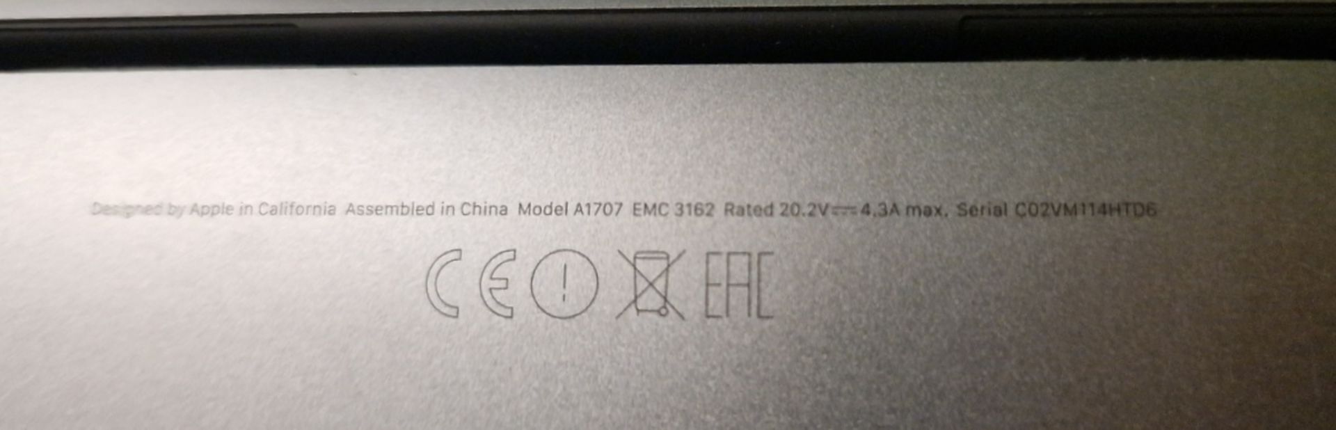 2017 15" Apple Macbook Pro - model number A1707 - no charger - Bild 6 aus 6