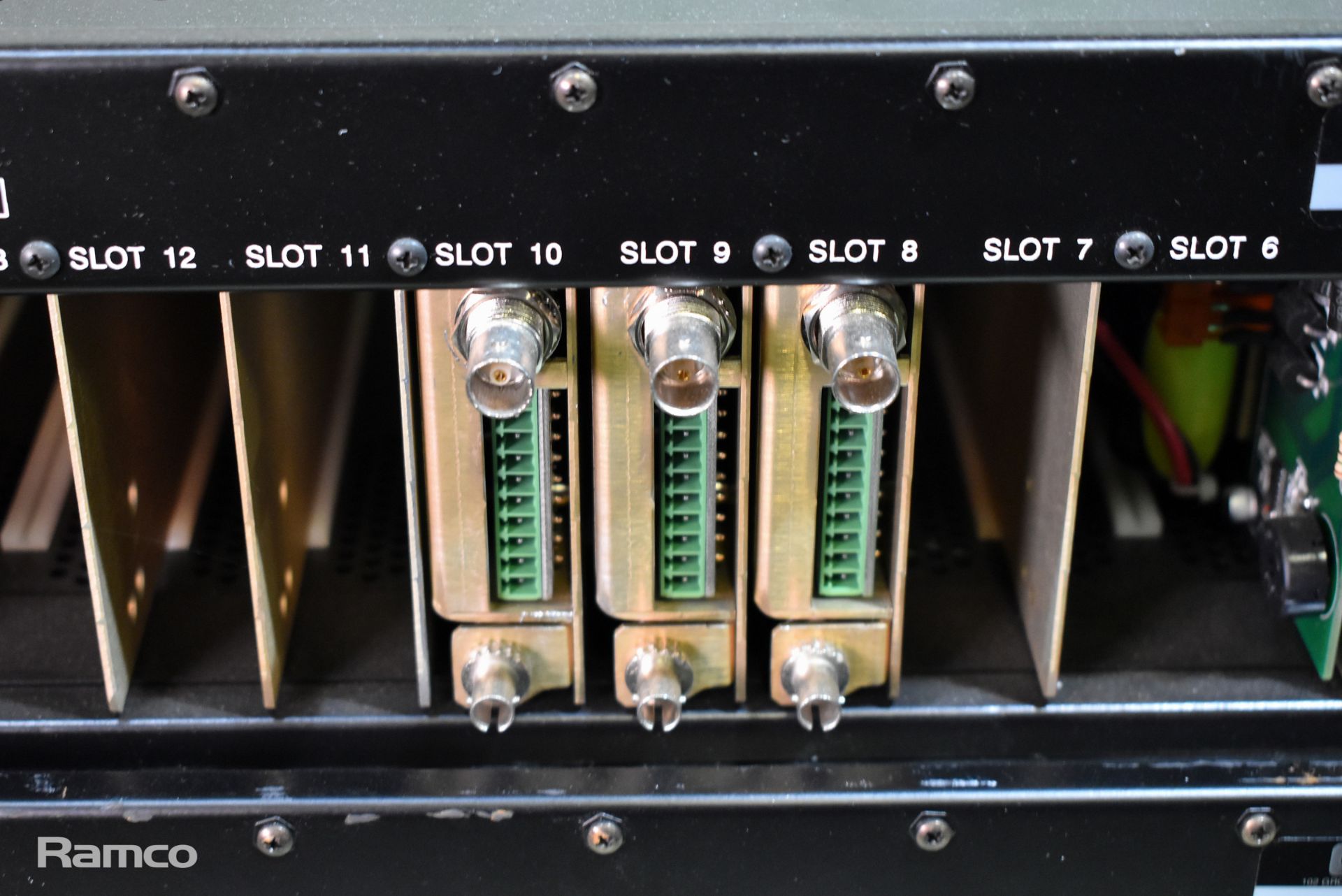 Telecast Fibre Systems Viper II 3U rack enclosure with 2x PS5000 PSU, PS5010 battery backup unit, - Image 4 of 4