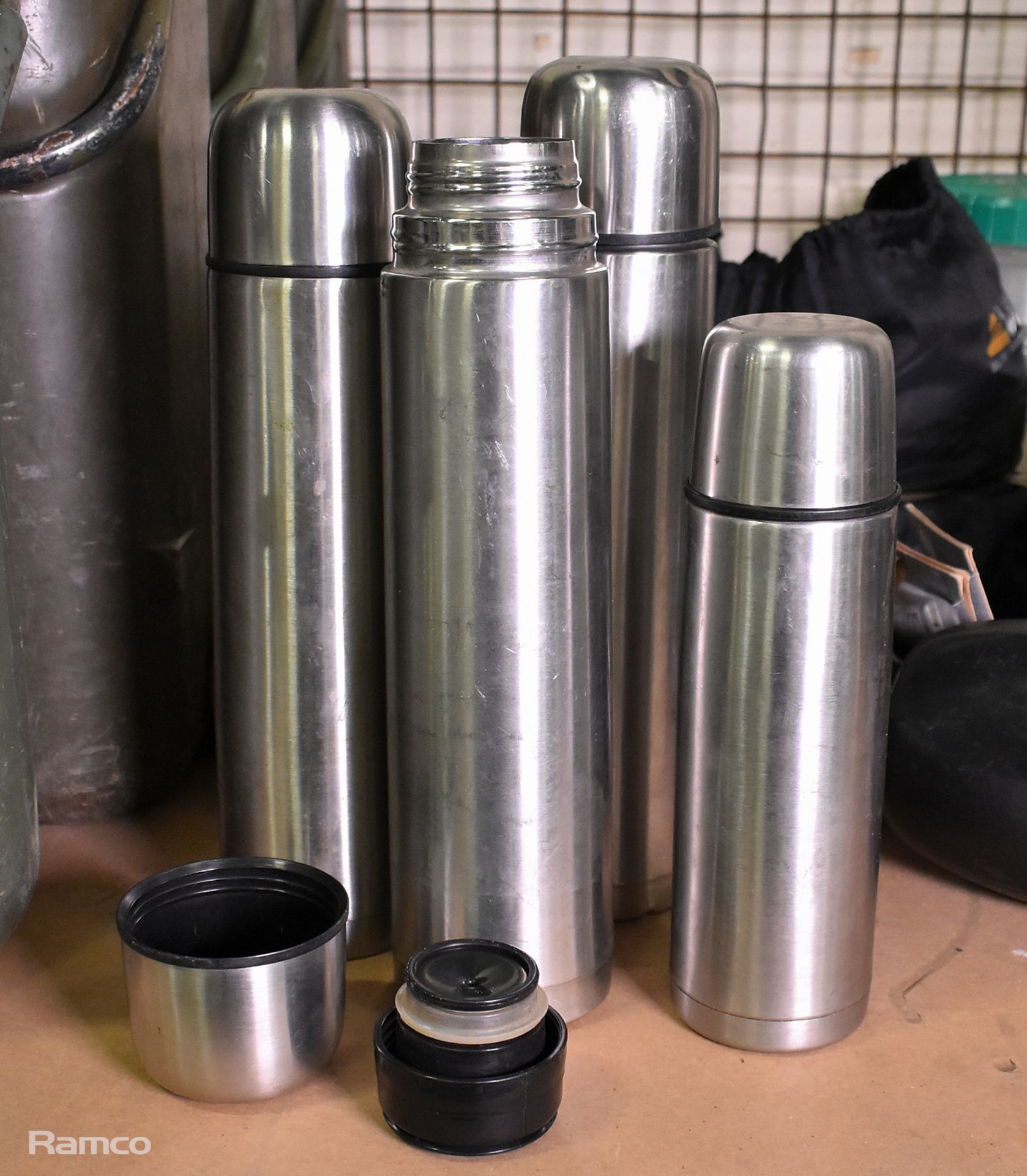 Camping accessories - Norwegian food containers, stainless steel flasks, cooking pots - Image 4 of 7
