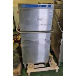 Hobart AMXX 1300-30 pass through dishwasher - W 710 x D 850 x H 1520mm - missing foot