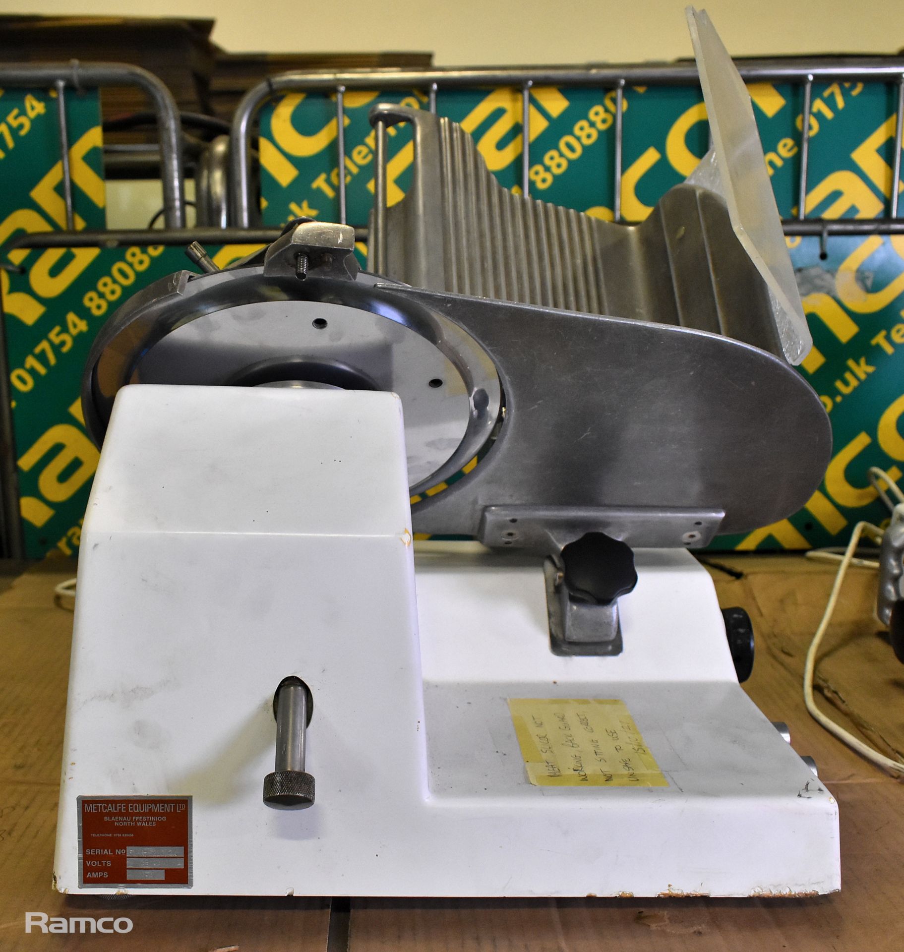 Metcalfe aluminium meat slicer - 250mm cutting blade - Image 7 of 8