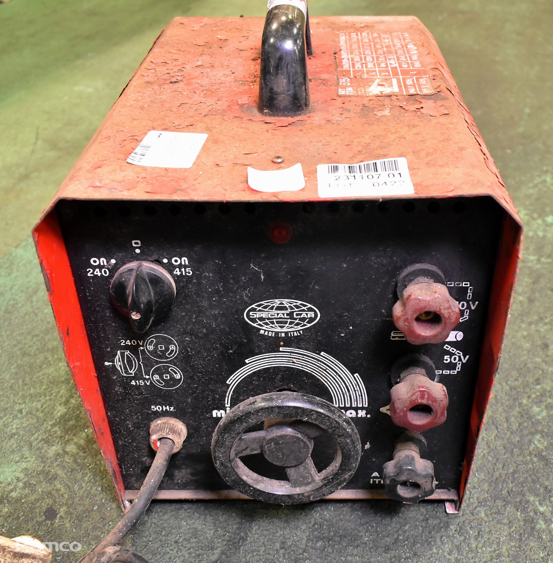 Heavy duty 240/415V arc welder 50V/70V - Image 2 of 4