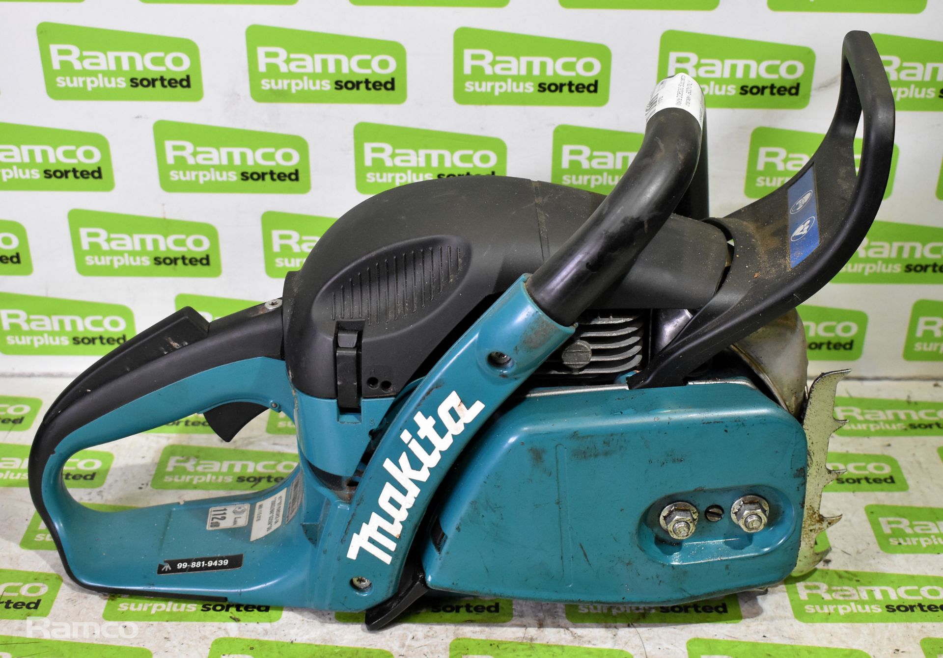 4x Makita DCS5030 50cc petrol chainsaws - BODIES ONLY - AS SPARES OR REPAIRS - Image 2 of 21