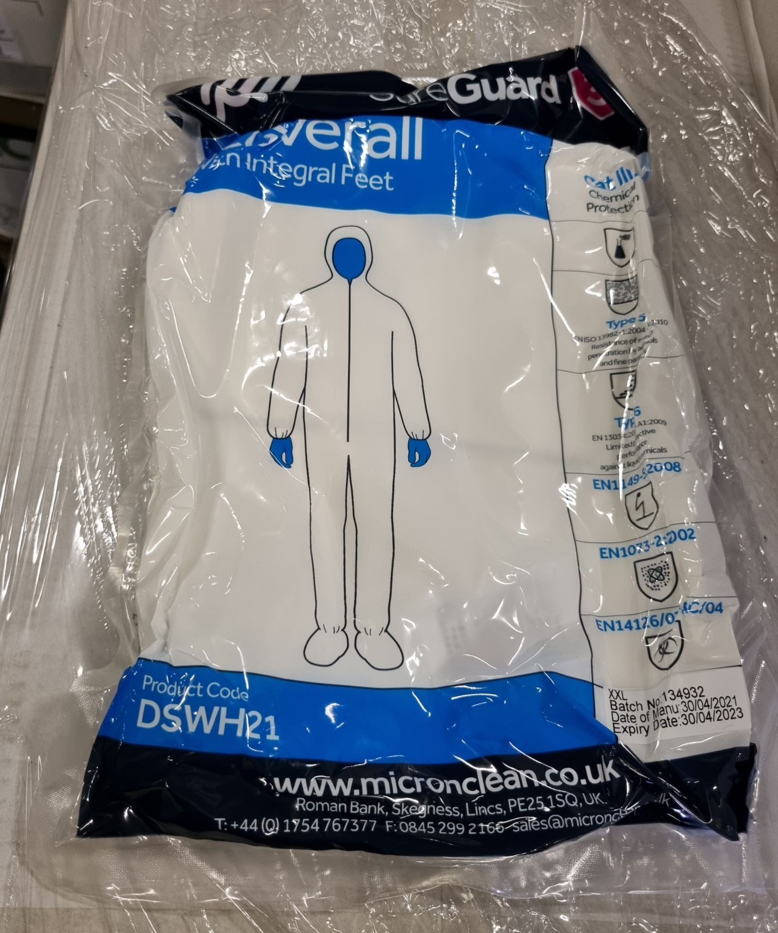 20x boxes of MicroClean SureGuard 3 - size XX Large coveralls with integral feet - 25 per box - Bild 4 aus 5