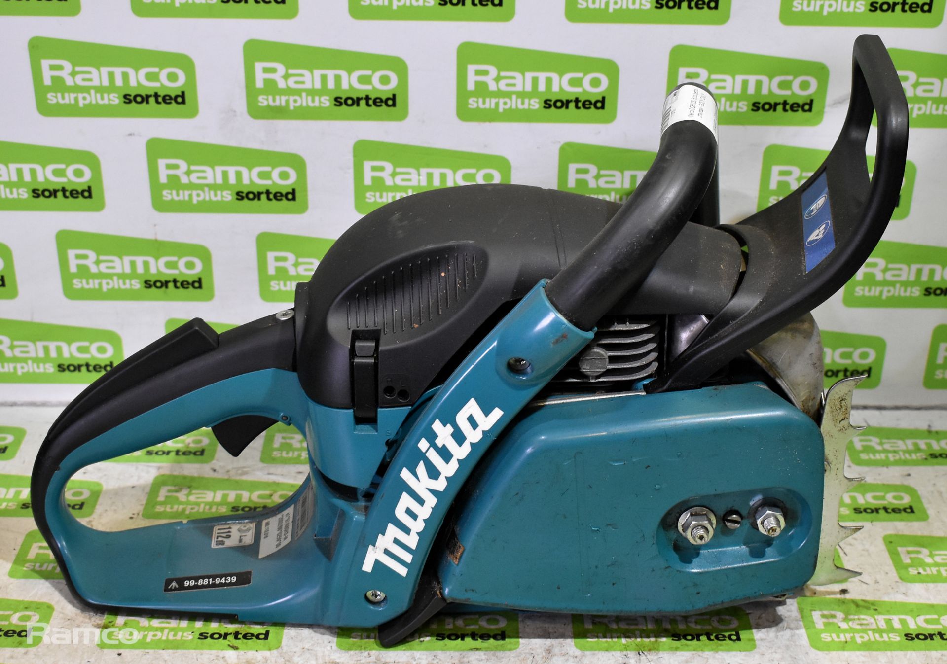 4x Makita DCS5030 50cc petrol chainsaws - BODIES ONLY - AS SPARES OR REPAIRS - Image 12 of 22