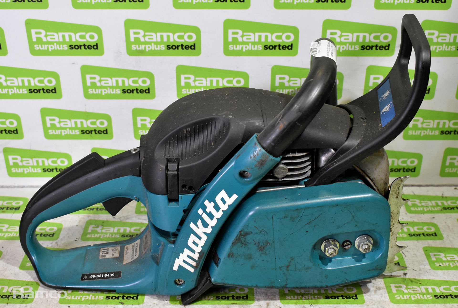 4x Makita DCS5030 50cc petrol chainsaws - BODIES ONLY - AS SPARES OR REPAIRS - Image 7 of 21