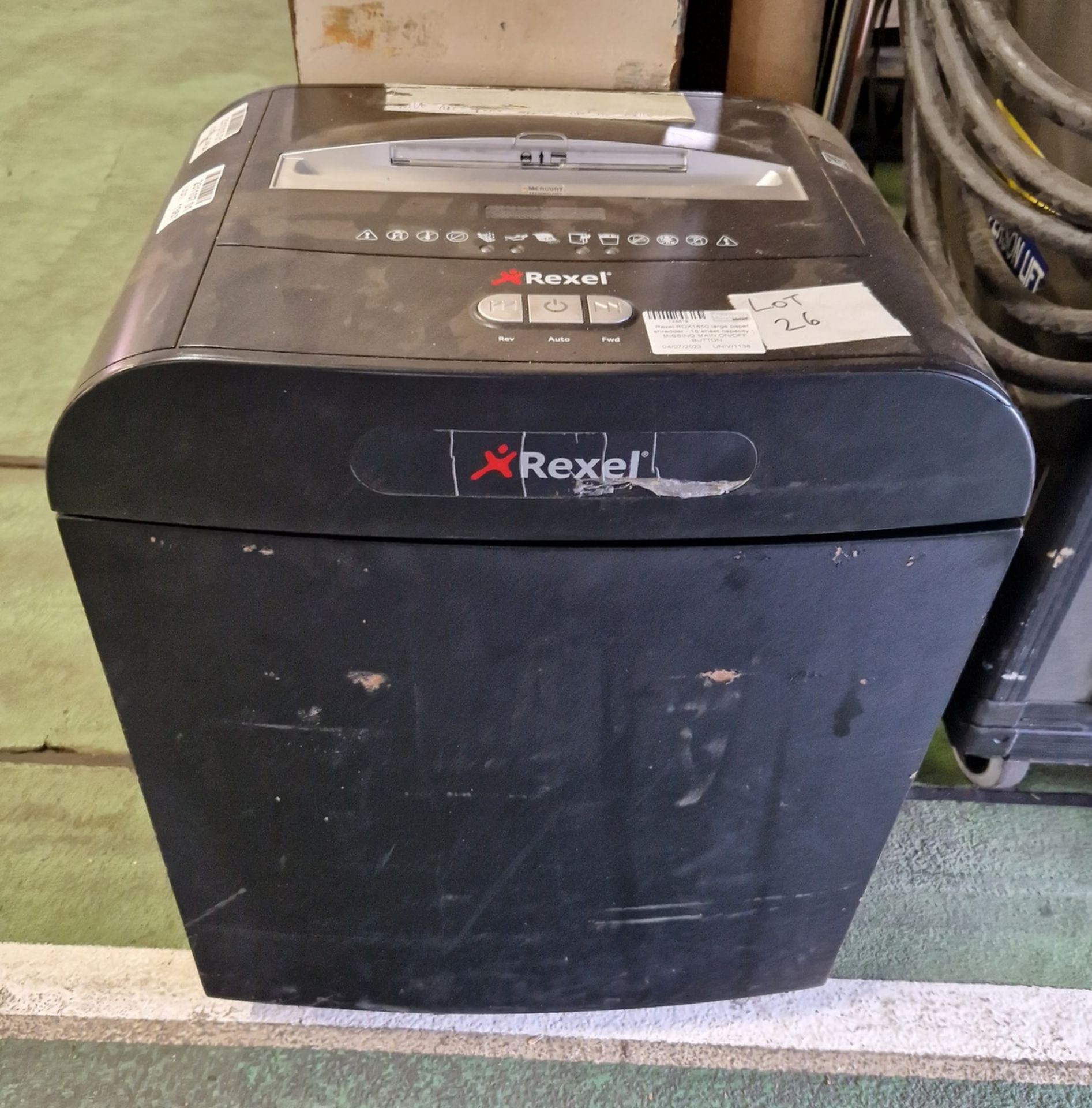 Rexel RDX1850 large paper shredder - 18 sheet capacity - MISSING MAIN ON/OFF BUTTON - Image 2 of 4